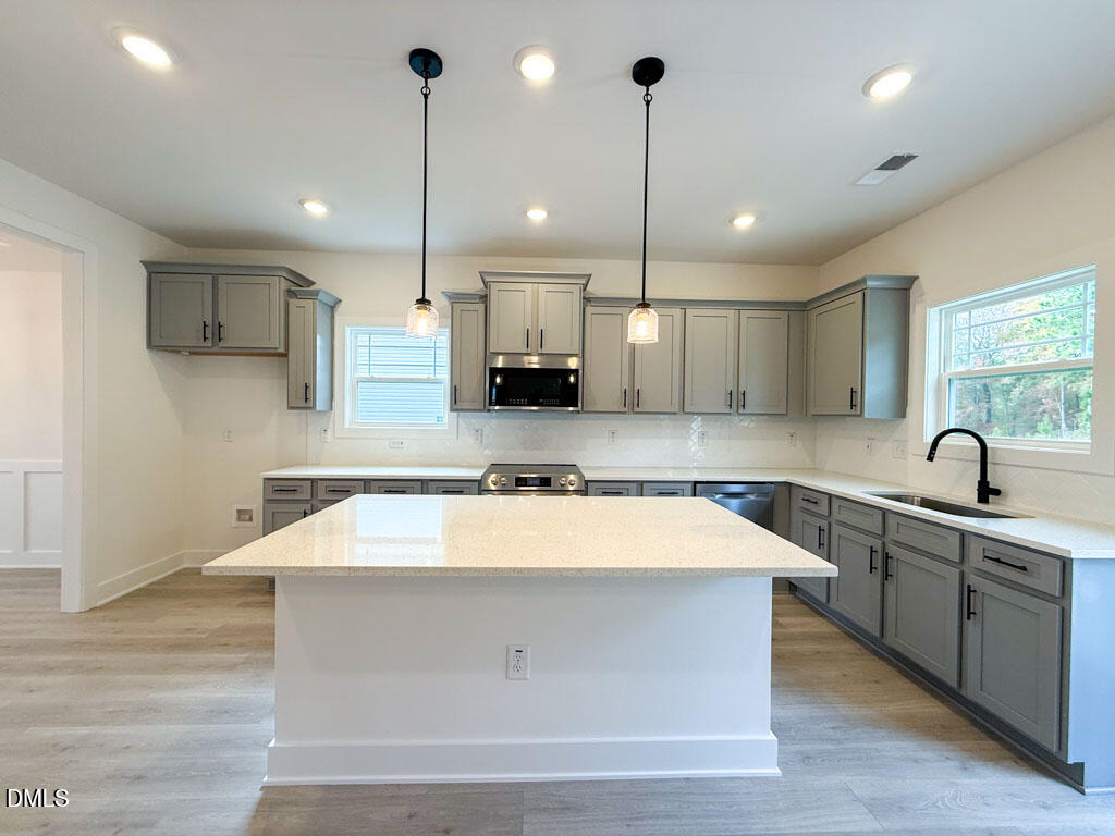 27 Decatur Drive Property Photo 11