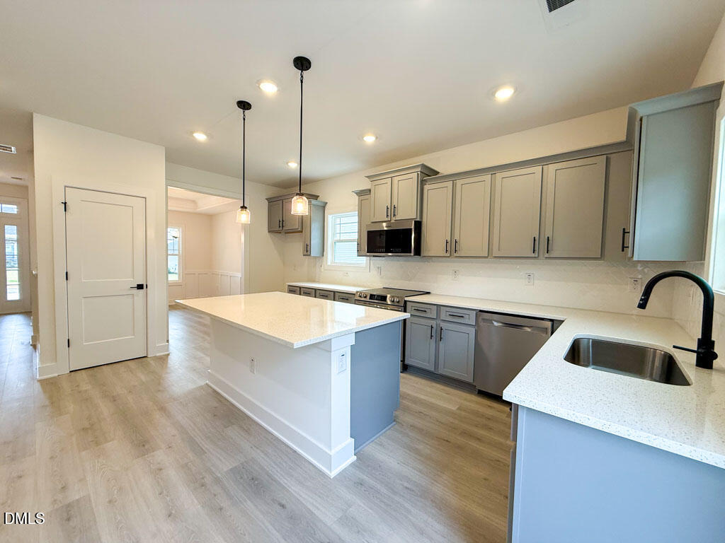 27 Decatur Drive Property Photo 12