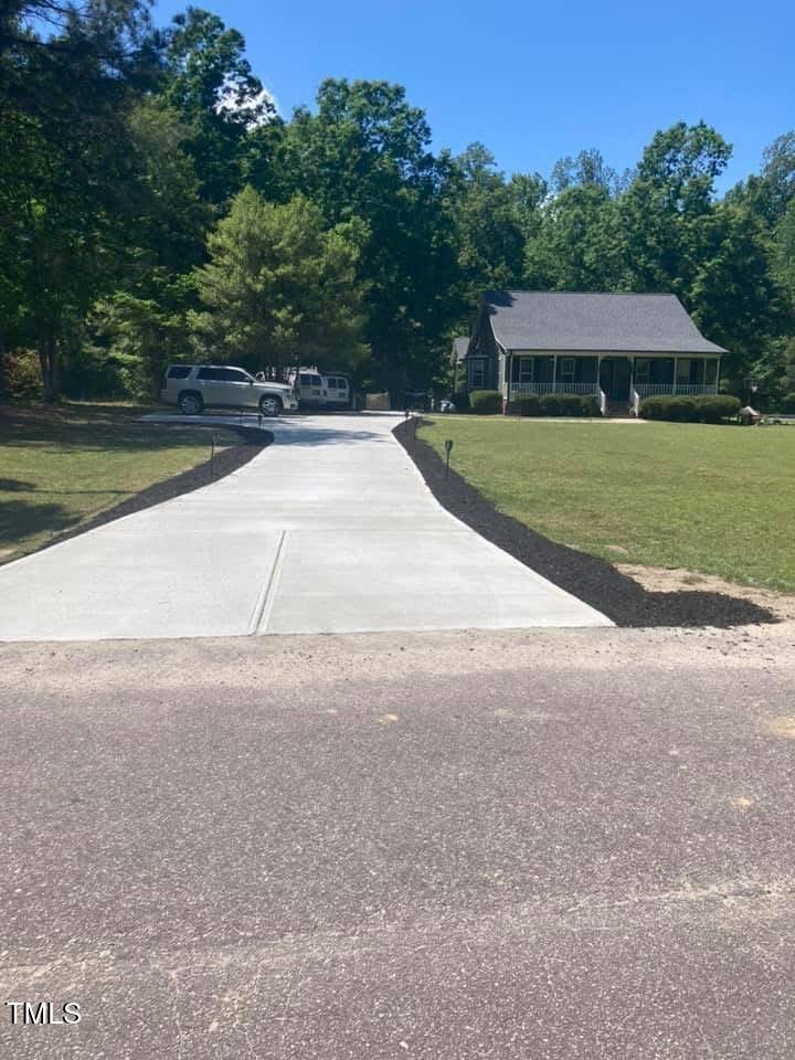 3553 Northway Drive Property Photo 1