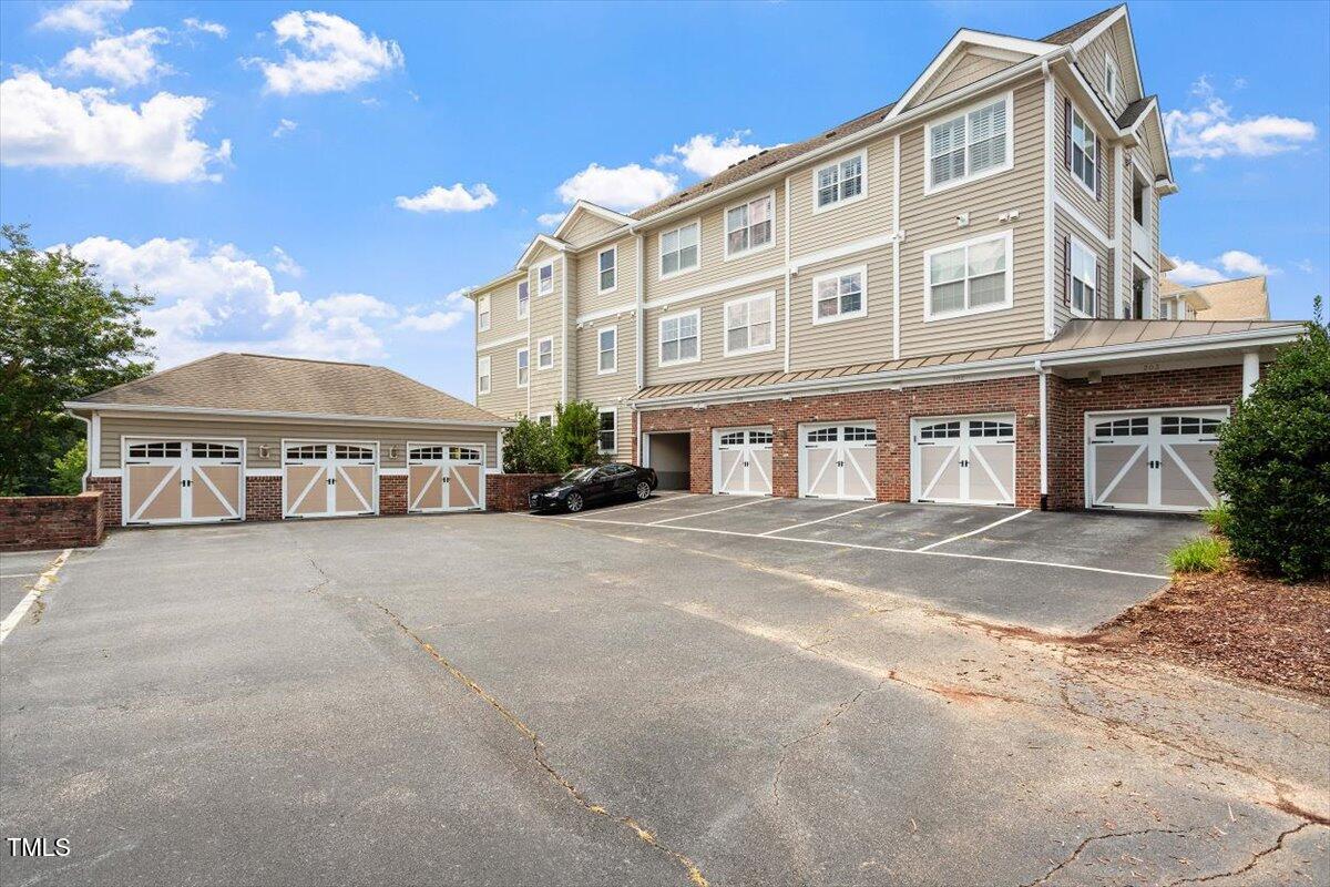 10511 Rosegate Court # 103 Property Photo 11