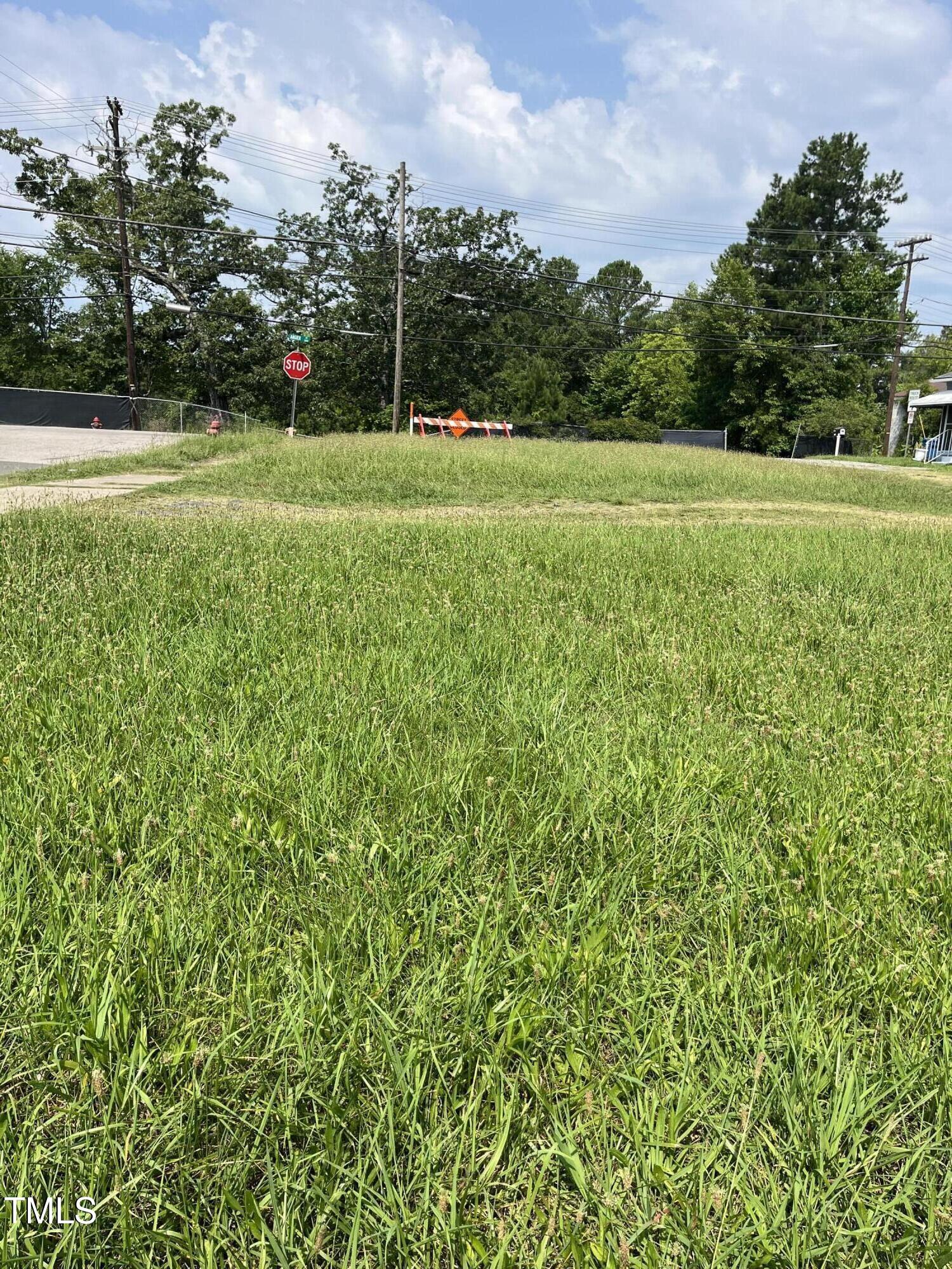 2827 Angier Avenue Property Photo 1