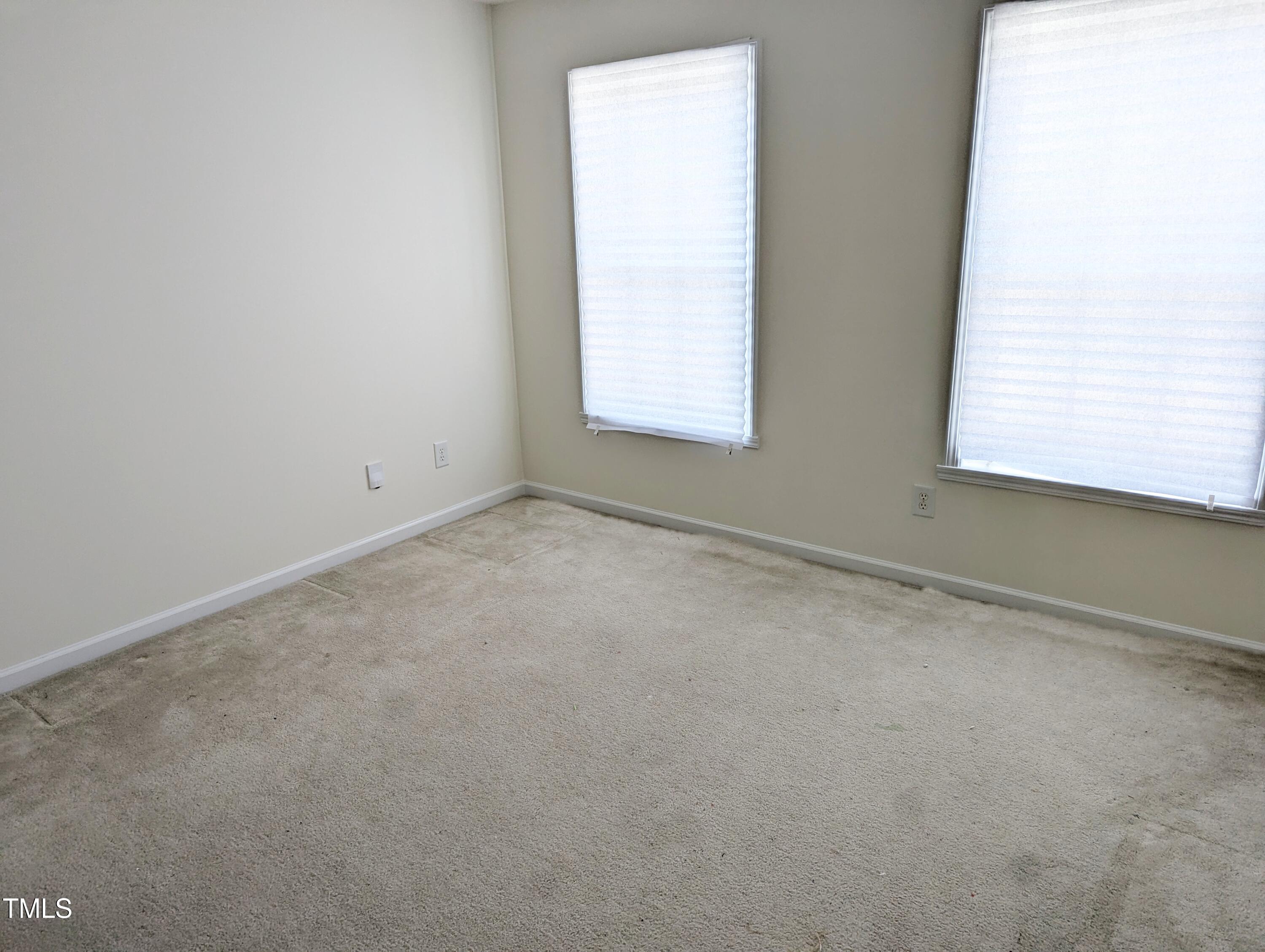 1327 Fairmont Street Property Photo 11