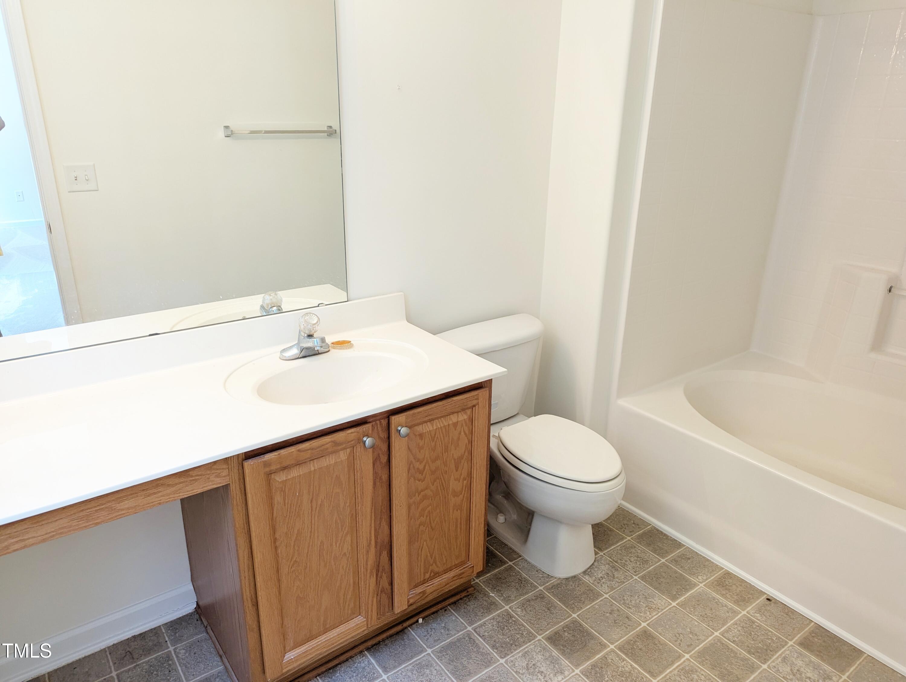 1327 Fairmont Street Property Photo 13