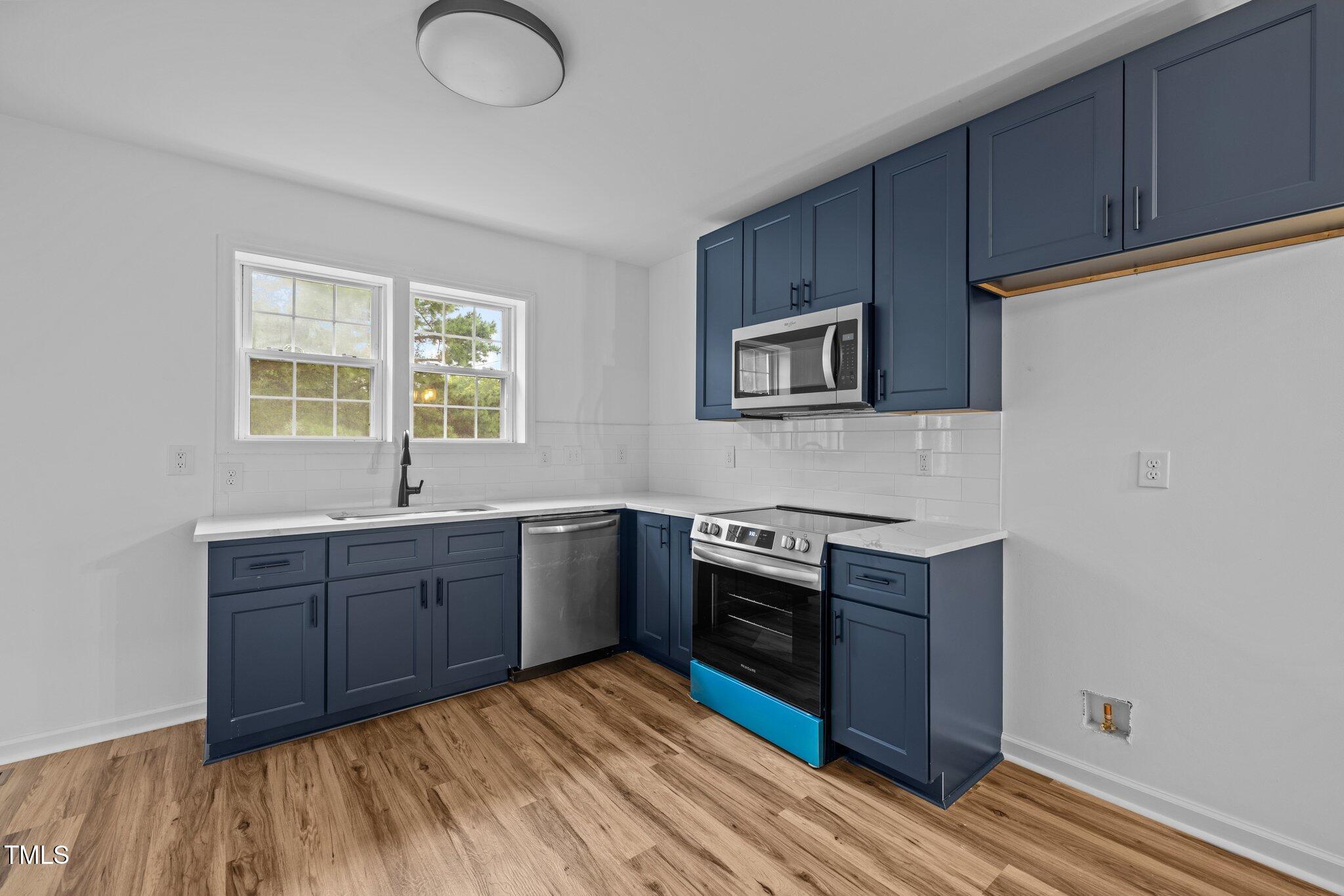 527 Cornelius Street Property Photo 8