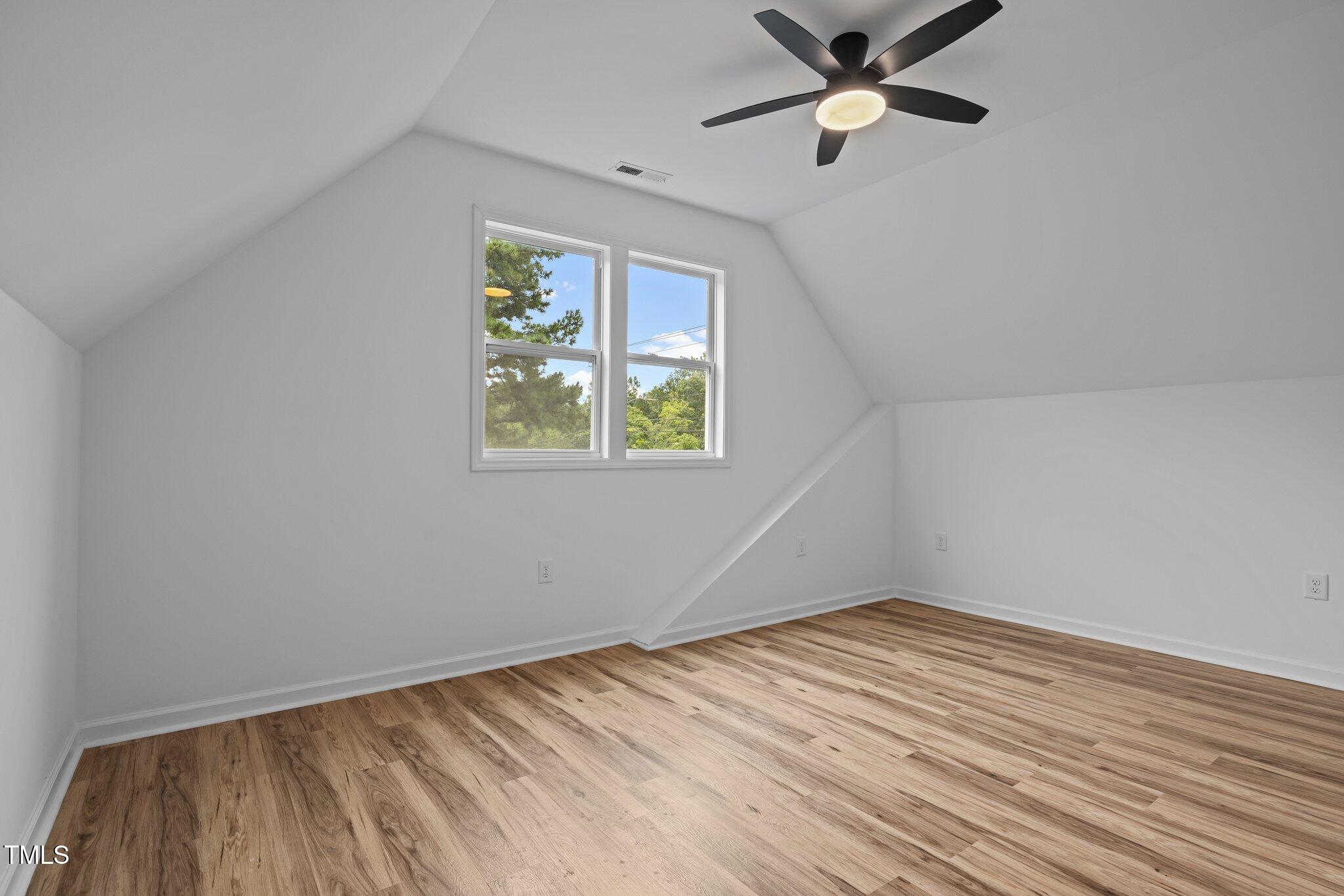 527 Cornelius Street Property Photo 32