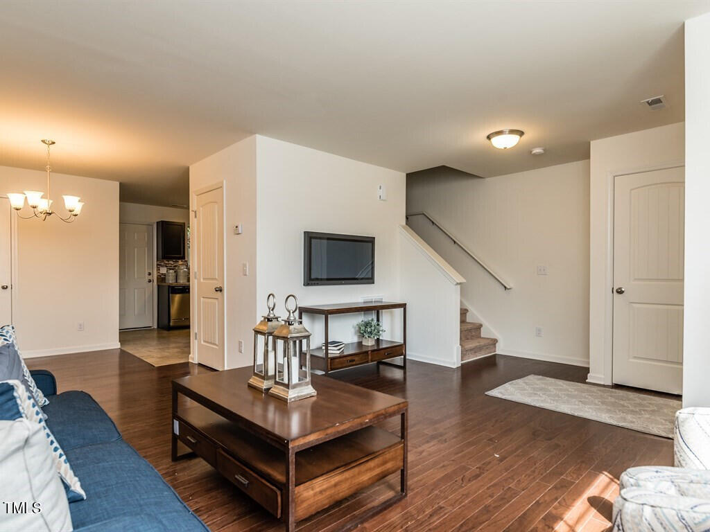 12 Rochambeau Court Property Photo 2
