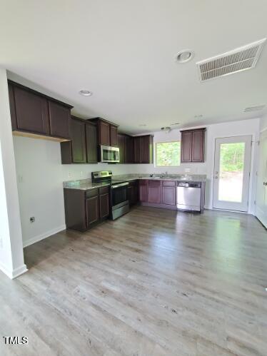 12 Rochambeau Court Property Photo 4