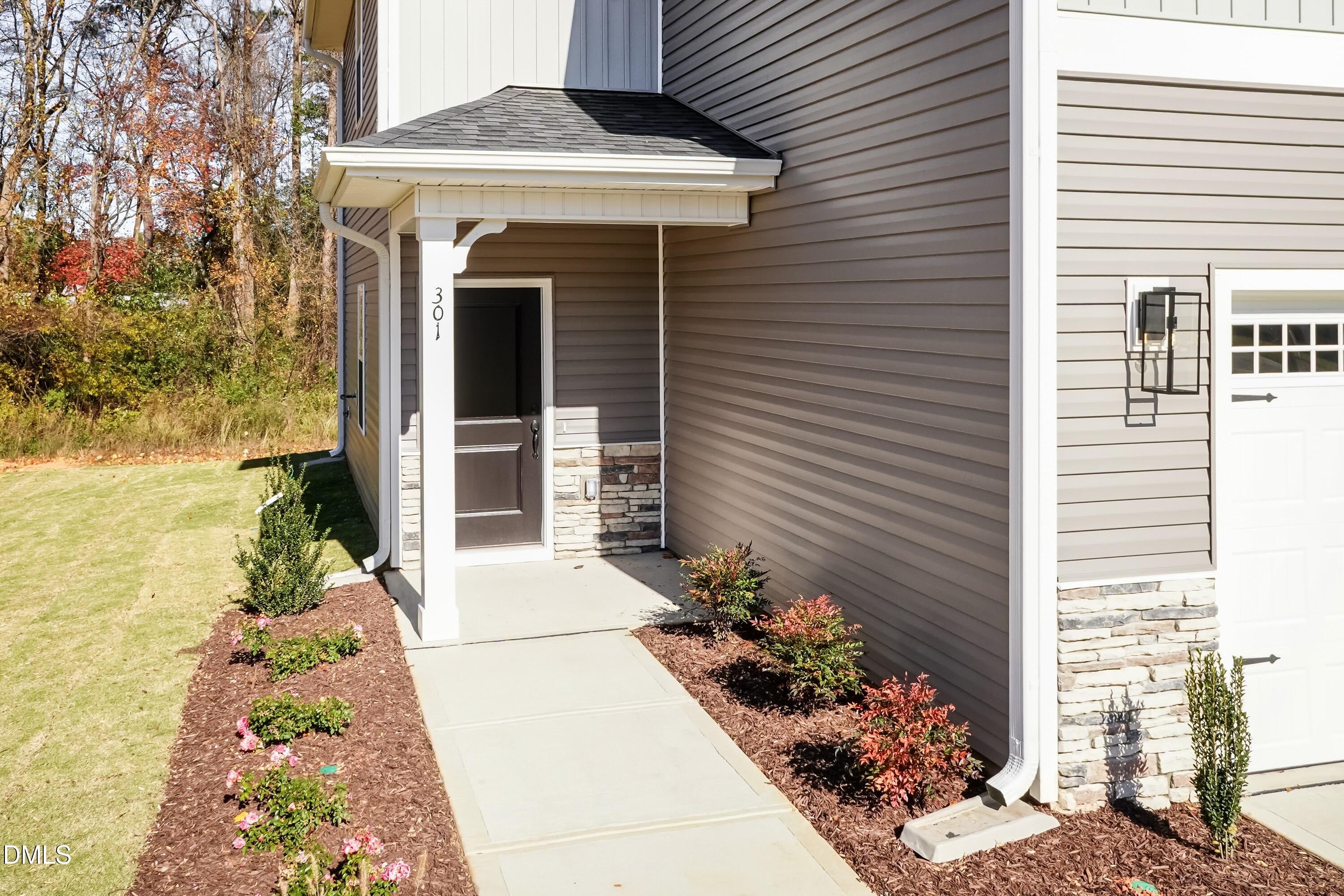 333 New Twin Branch Court Property Photo 11
