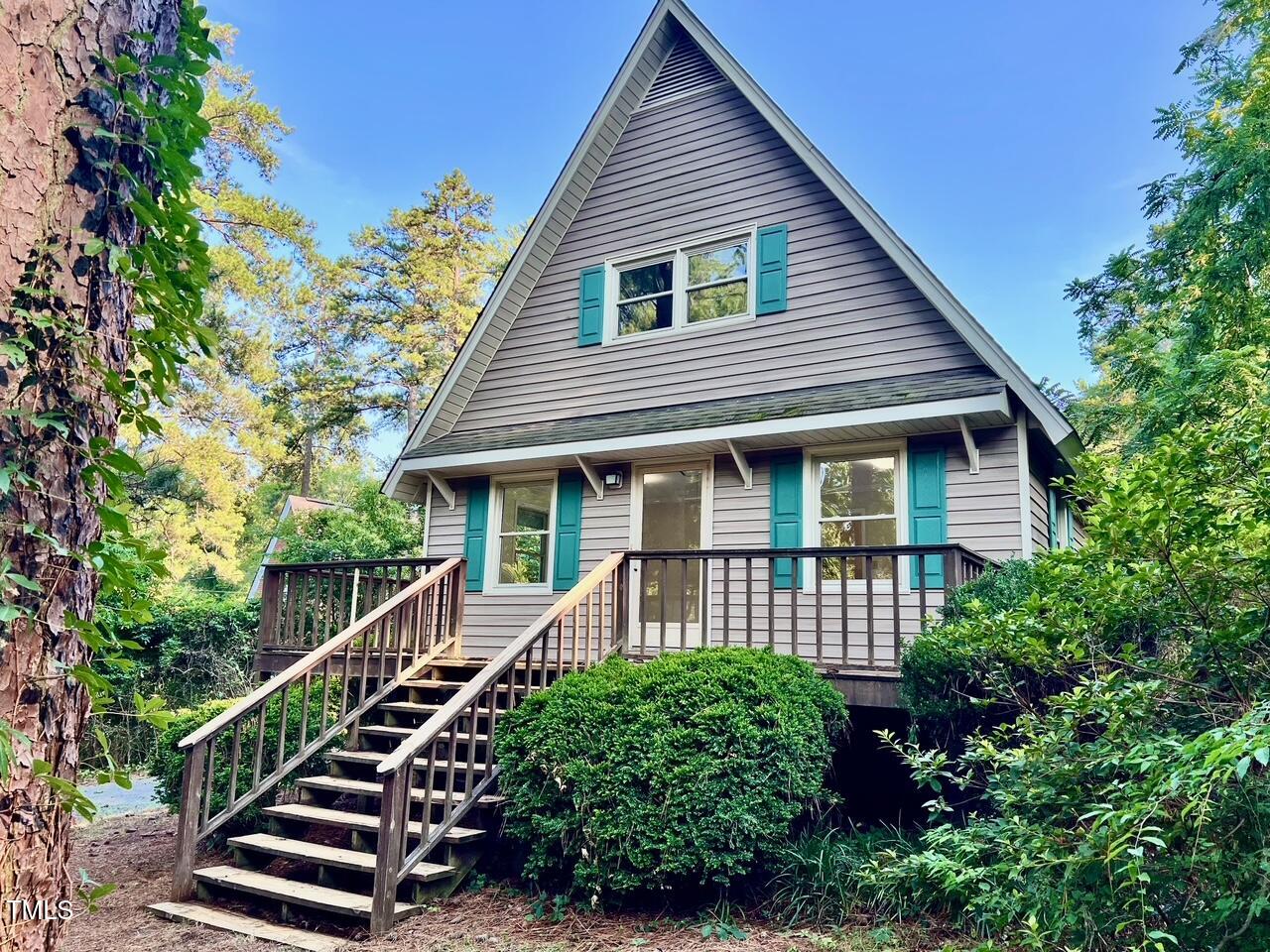 612 Williamsboro Street Property Photo 1