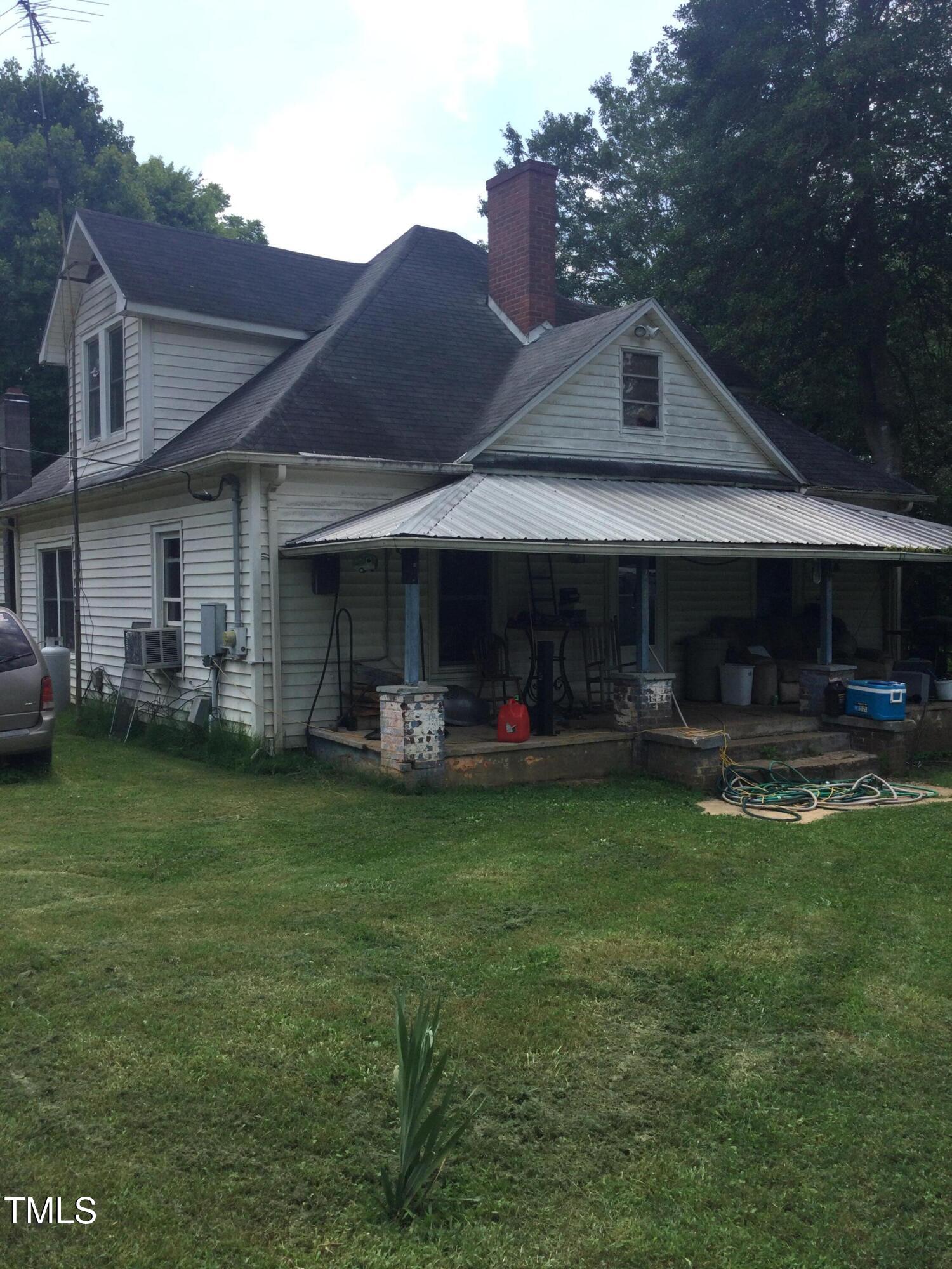 2331 Farrell Road Property Photo 1