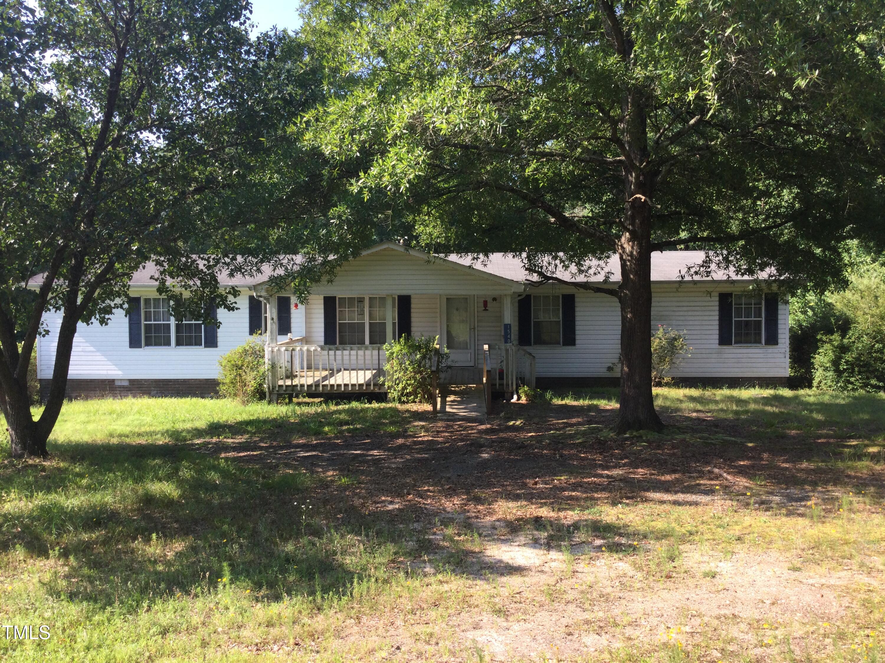 1540 Bobcat Trail Property Photo 1