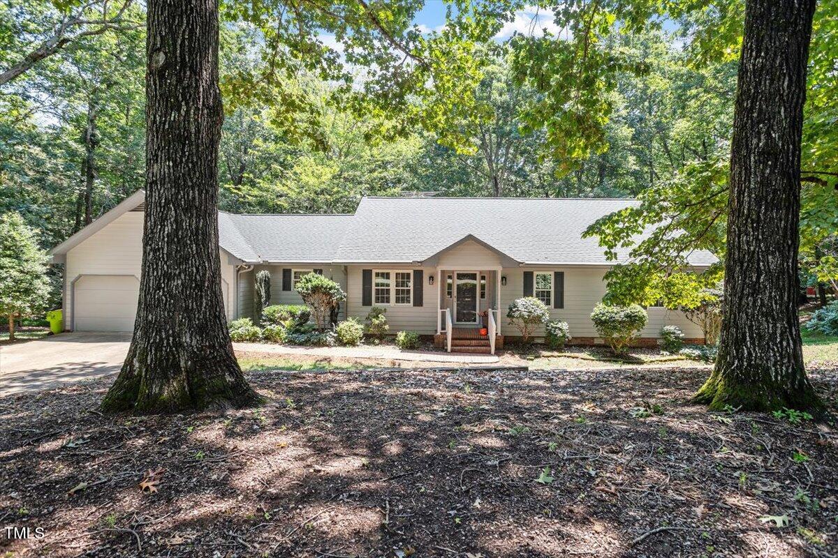 8704 Mill House Lane Property Photo 1