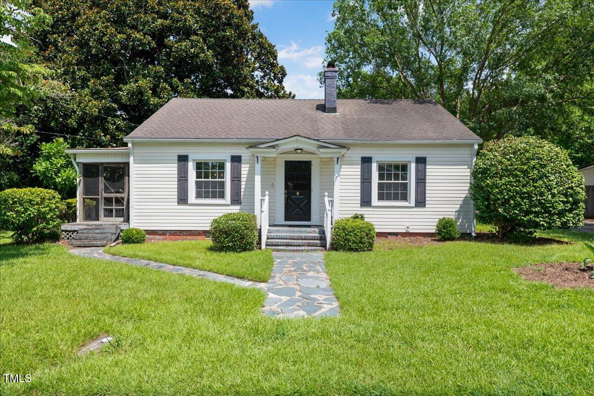 87 S Poplar Street Property Photo 1