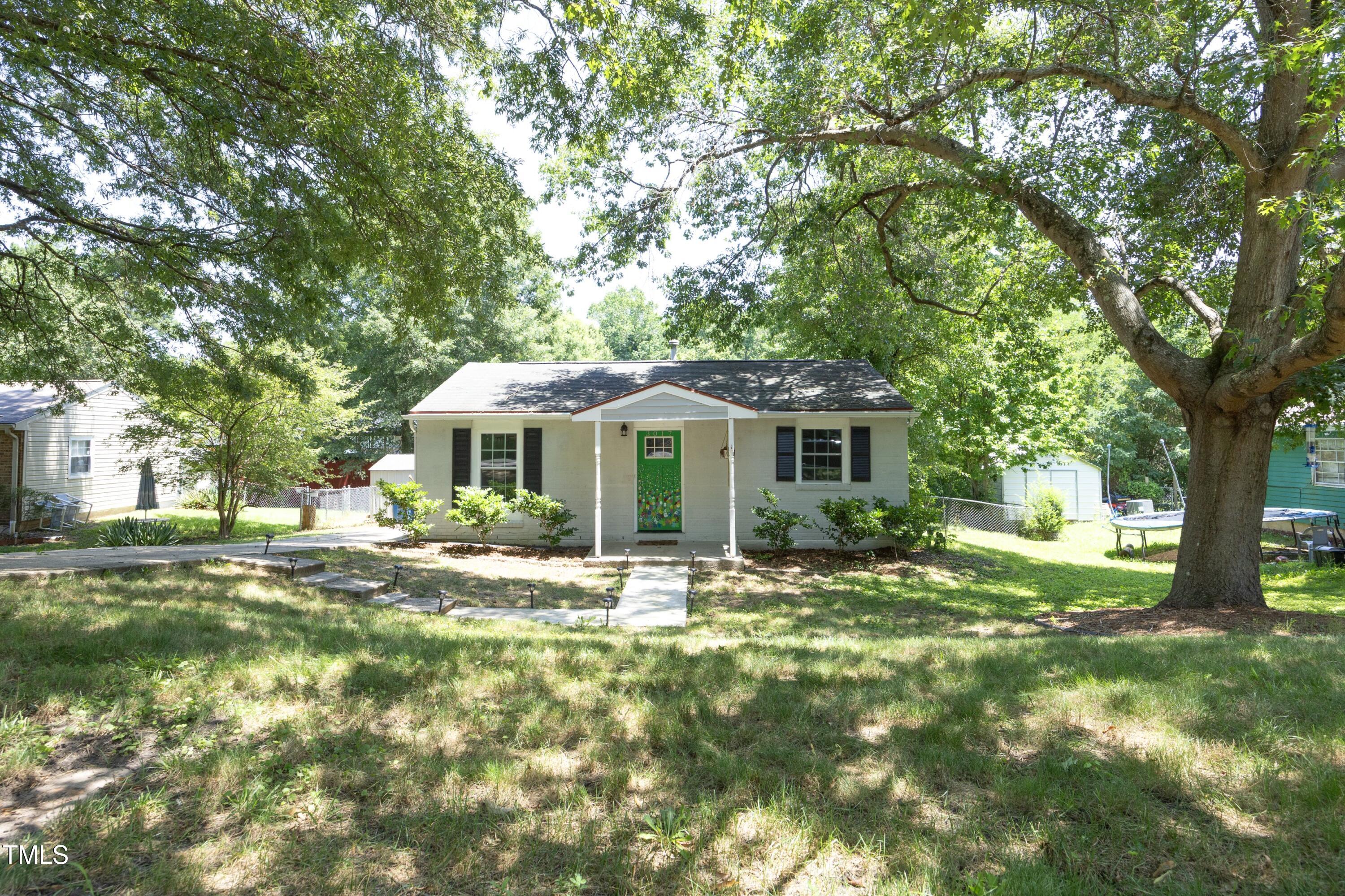 3017 Wedgedale Avenue Property Photo 1