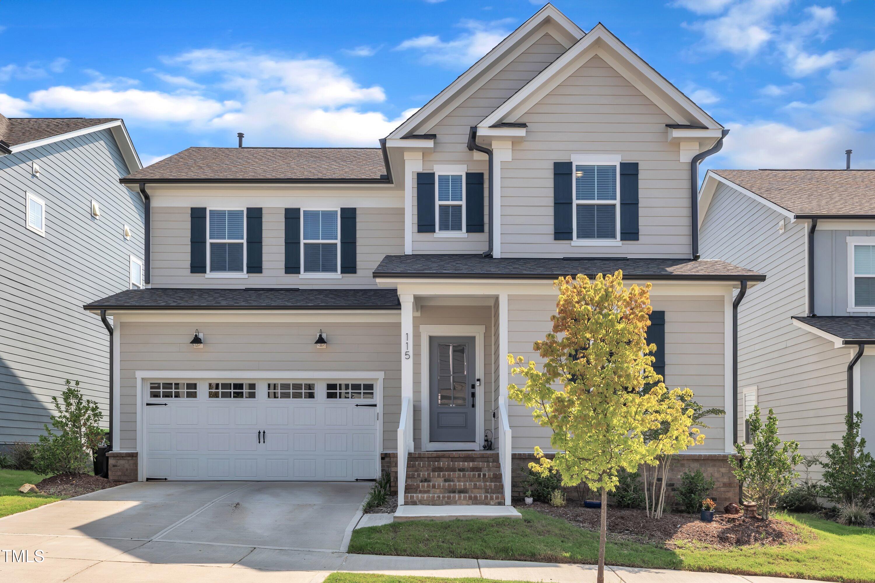 115 Circle City Way Property Photo 1