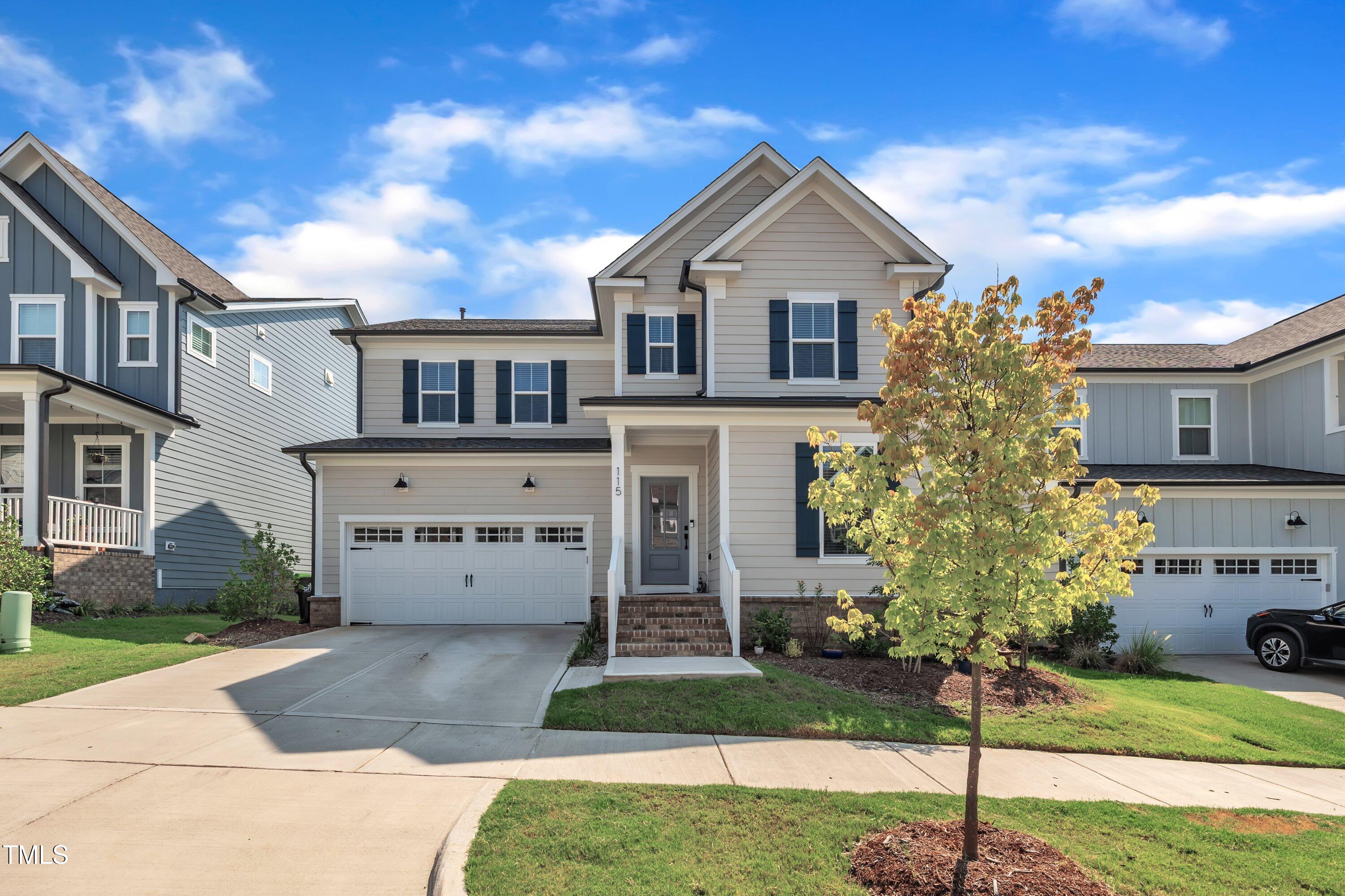 115 Circle City Way Property Photo 2