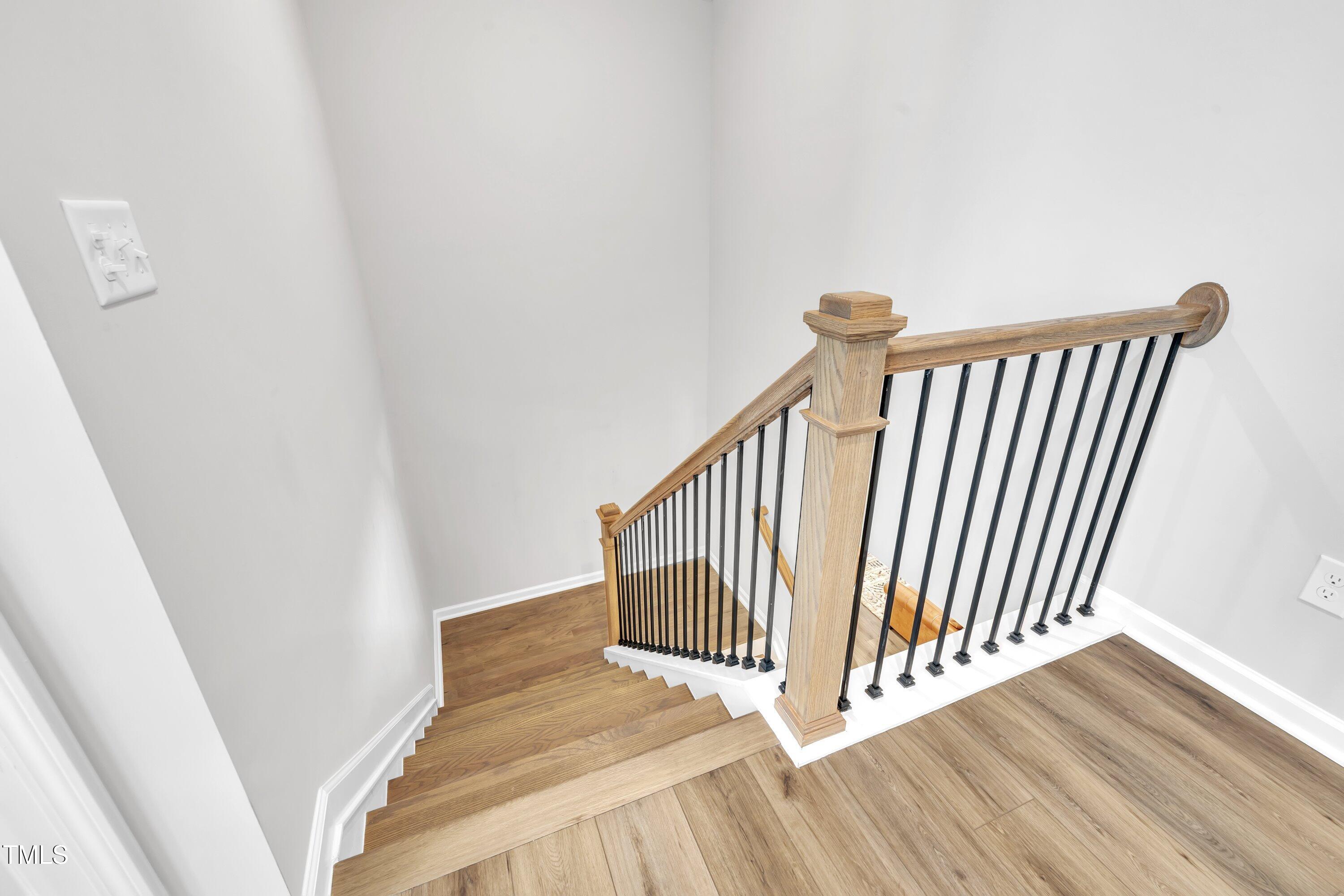 115 Circle City Way Property Photo 33