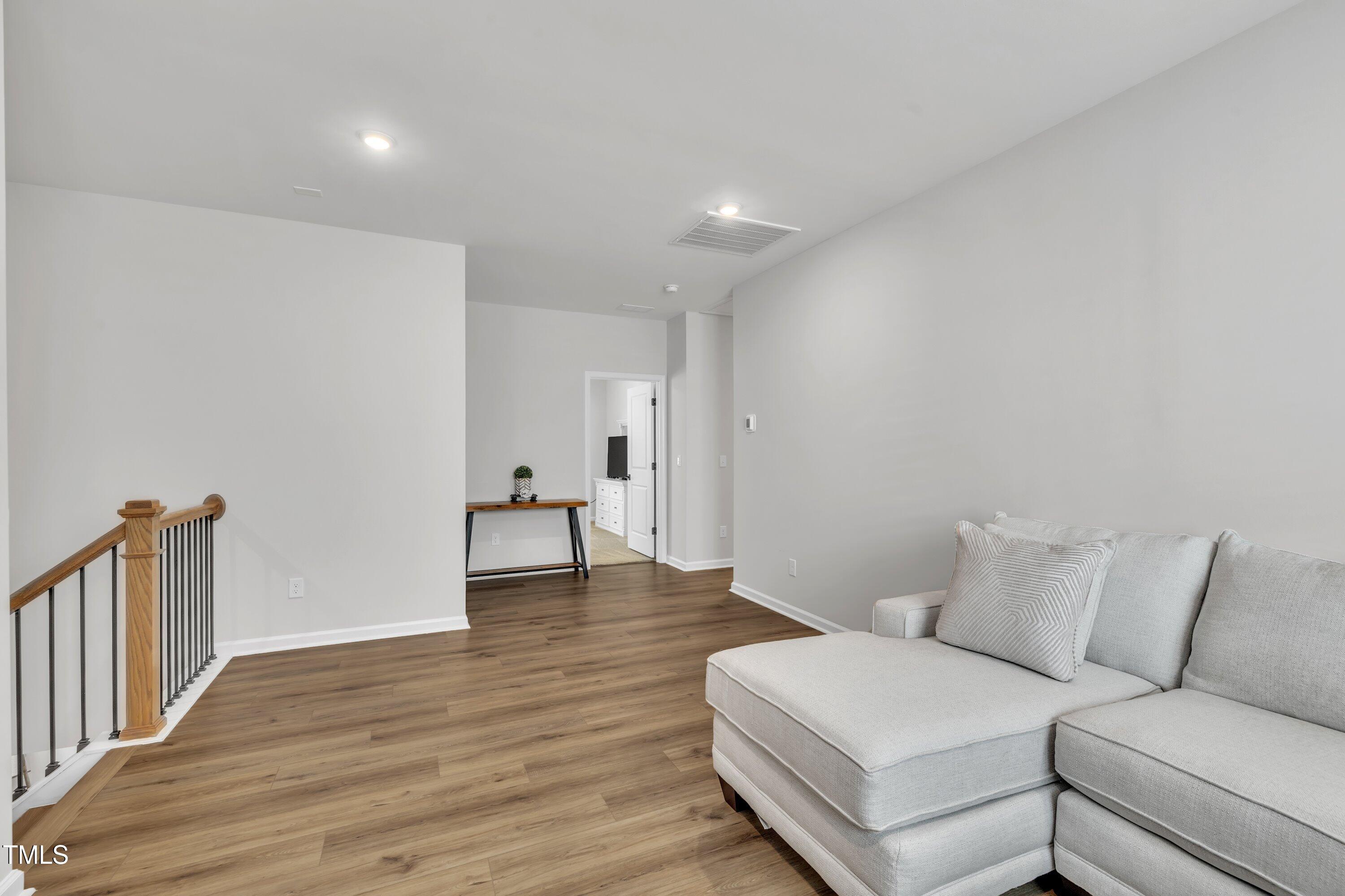 115 Circle City Way Property Photo 35