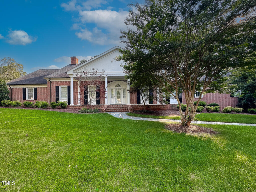 141 Country Club Drive Property Photo 1