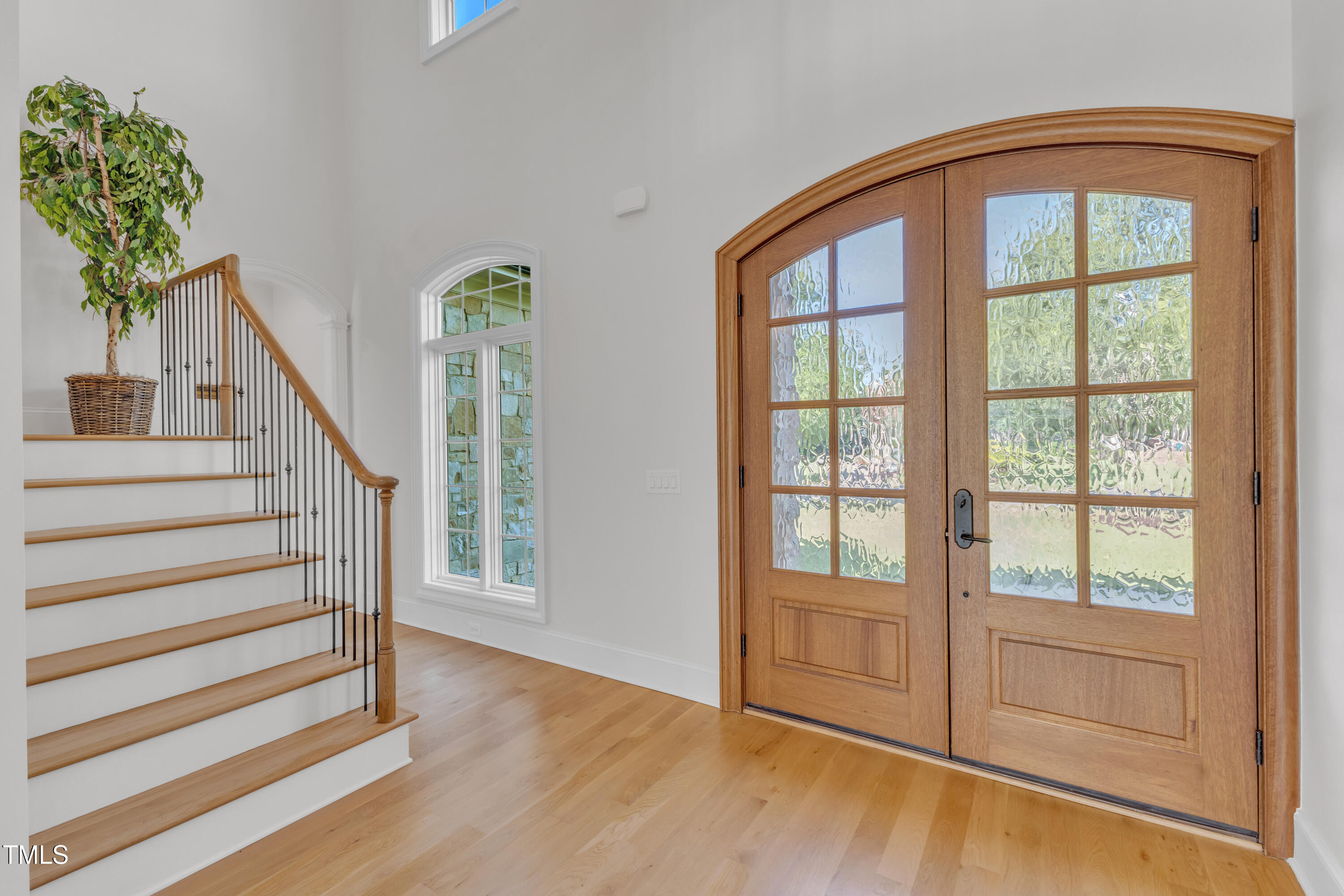 106 New Dawn Court Property Photo 4