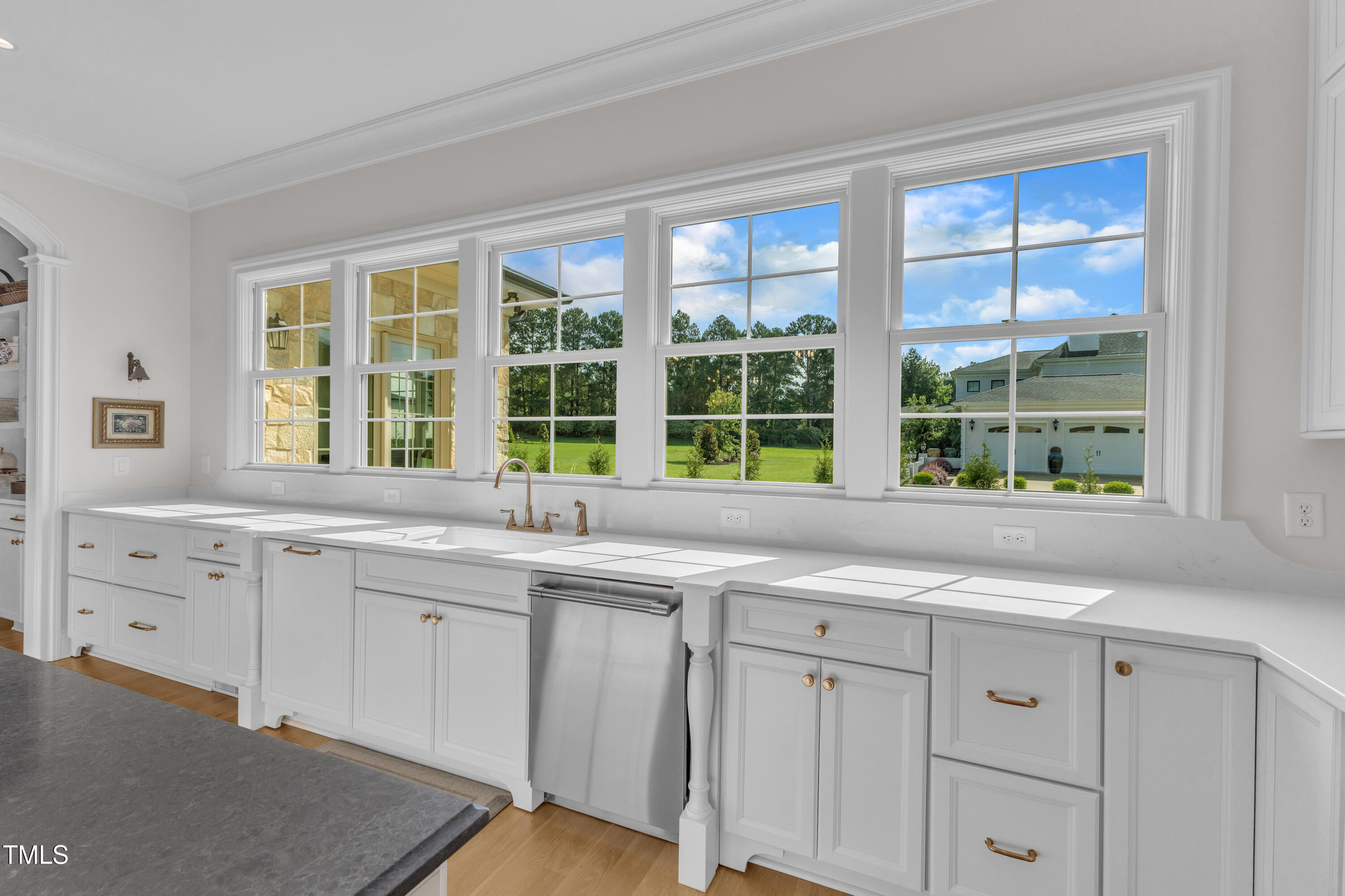 106 New Dawn Court Property Photo 12