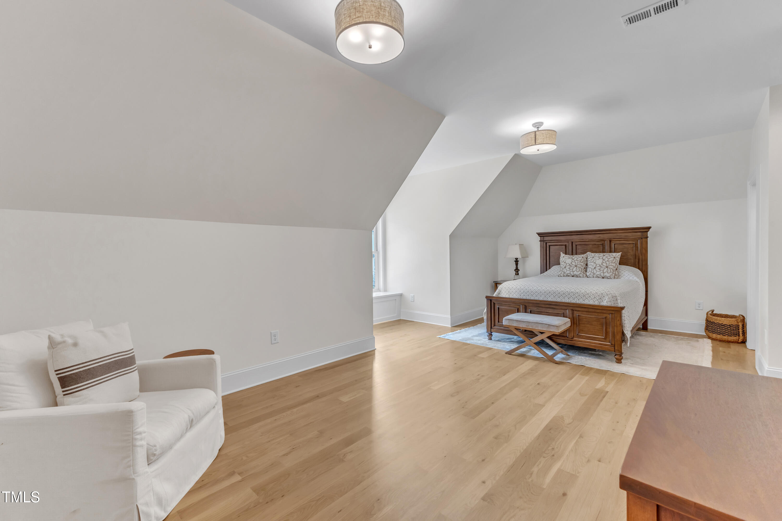 106 New Dawn Court Property Photo 24
