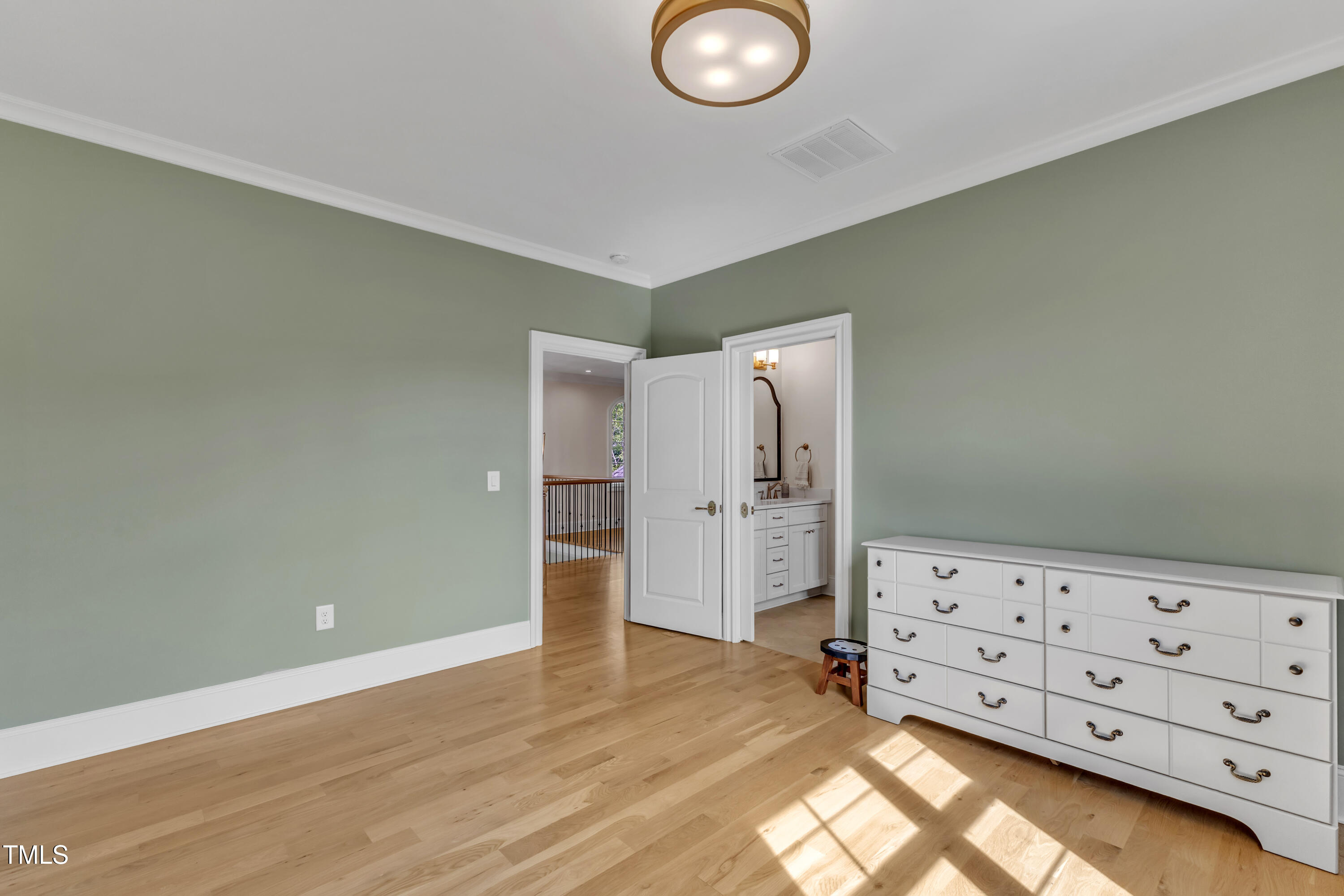 106 New Dawn Court Property Photo 28