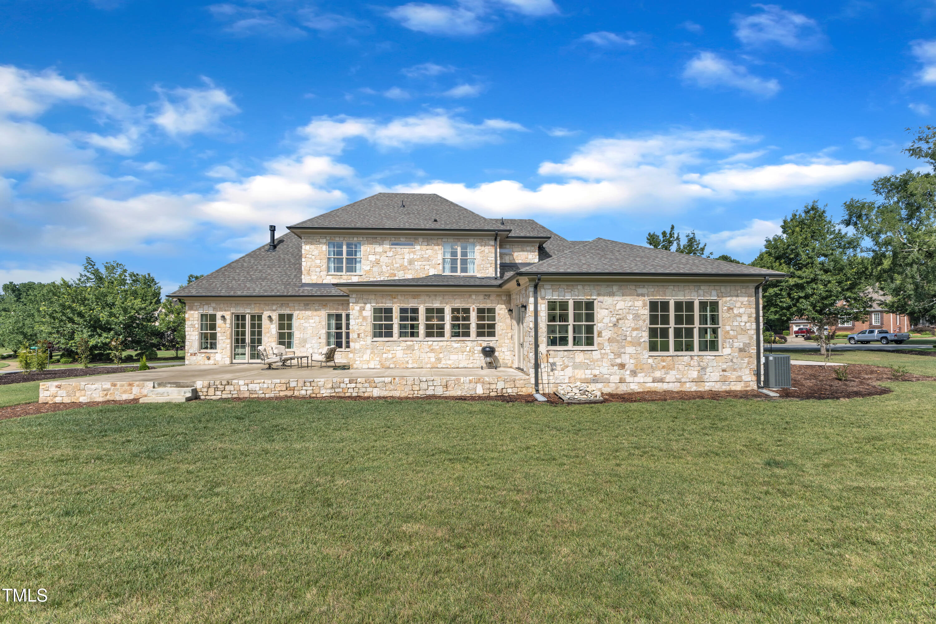 106 New Dawn Court Property Photo 30