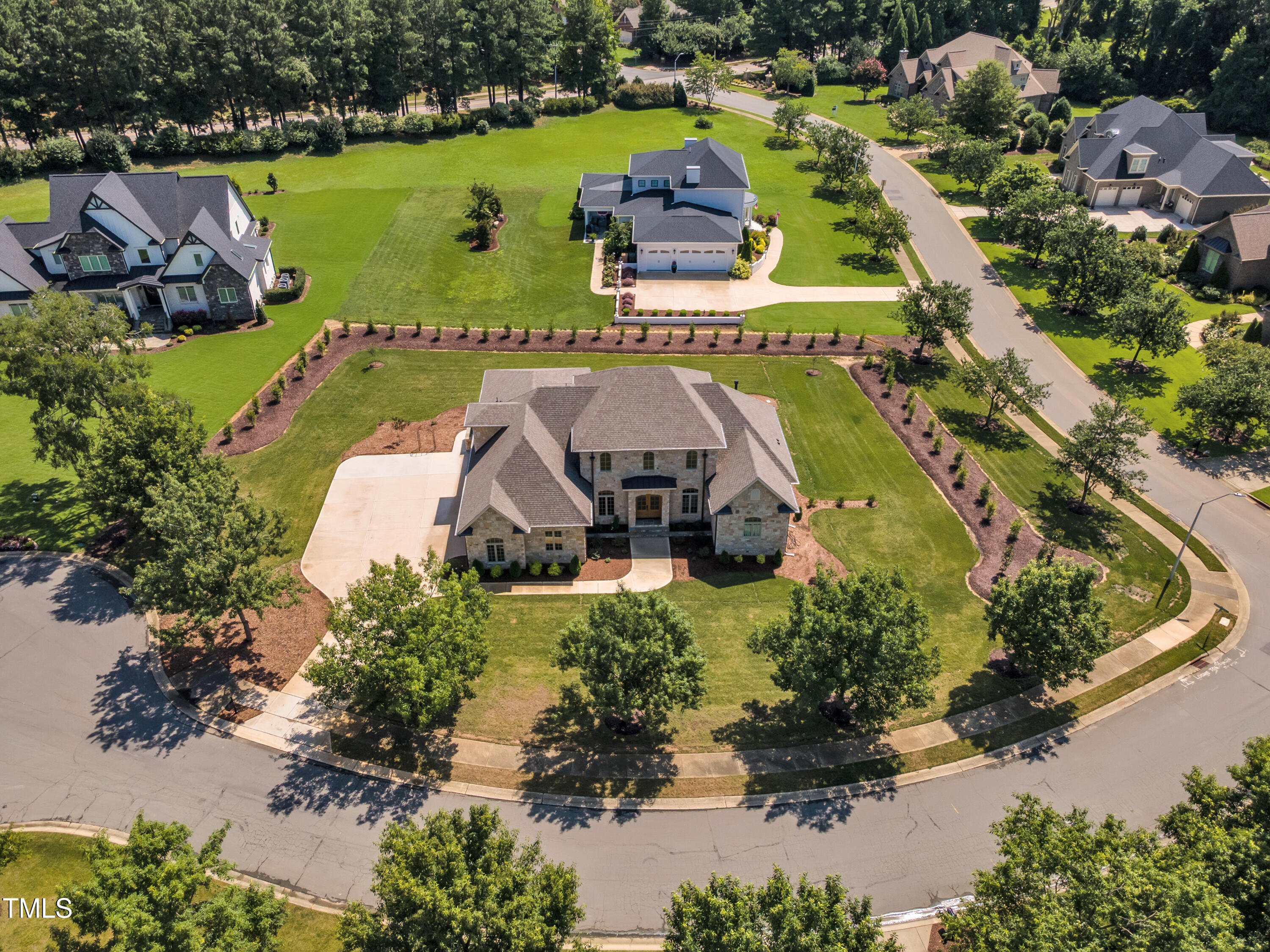 106 New Dawn Court Property Photo 34