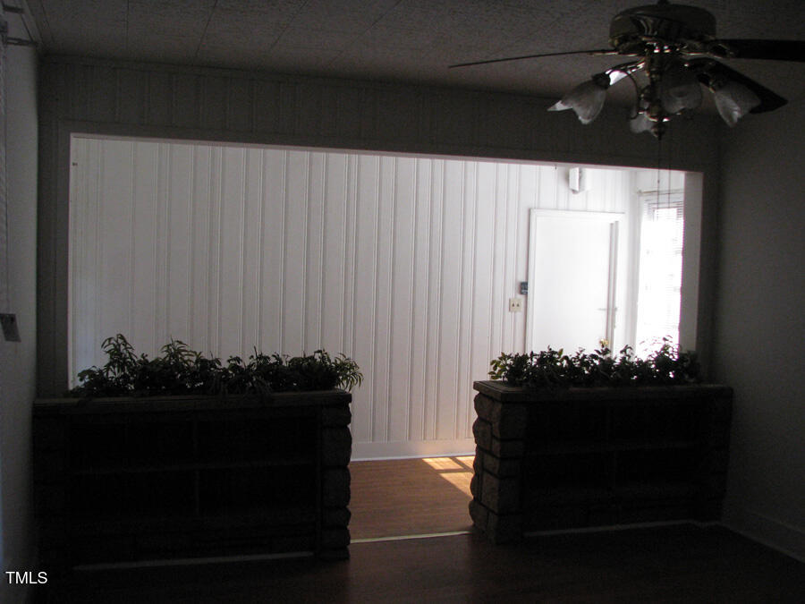 2206 E Club Boulevard Property Photo 4