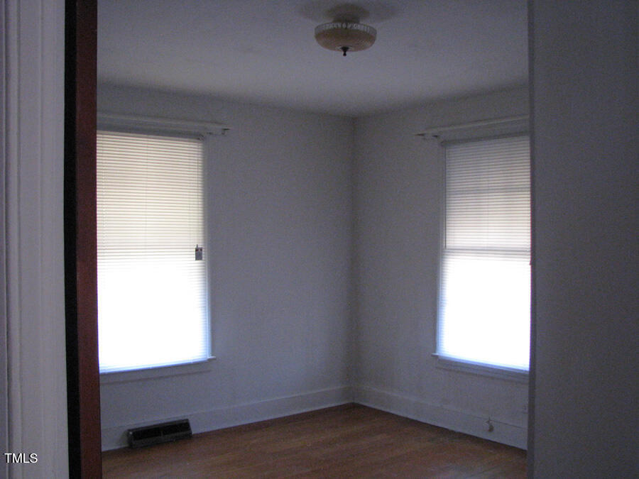 2206 E Club Boulevard Property Photo 6
