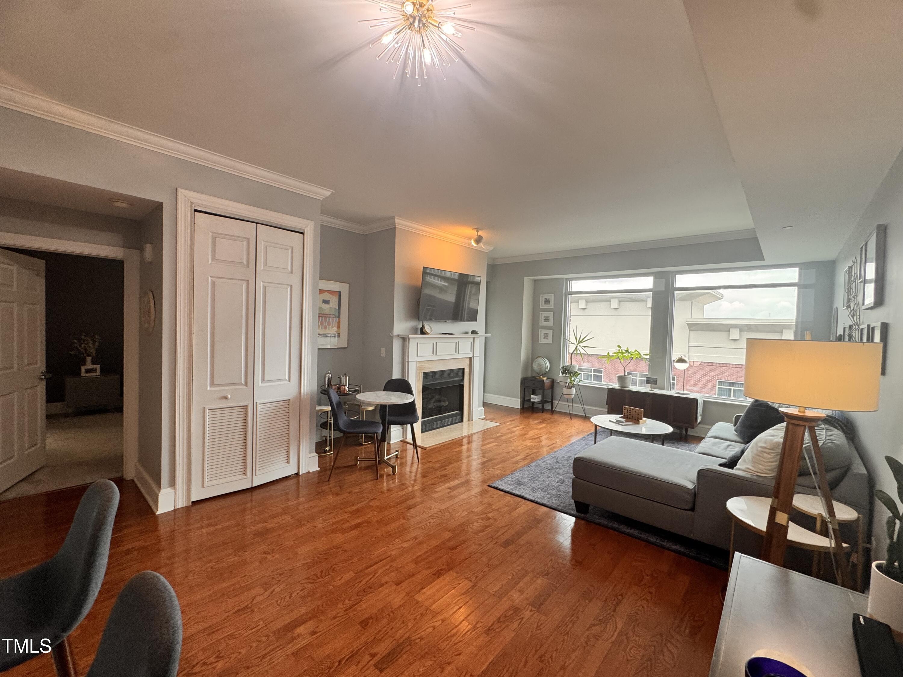 510 Glenwood Avenue # 606 Property Photo 1