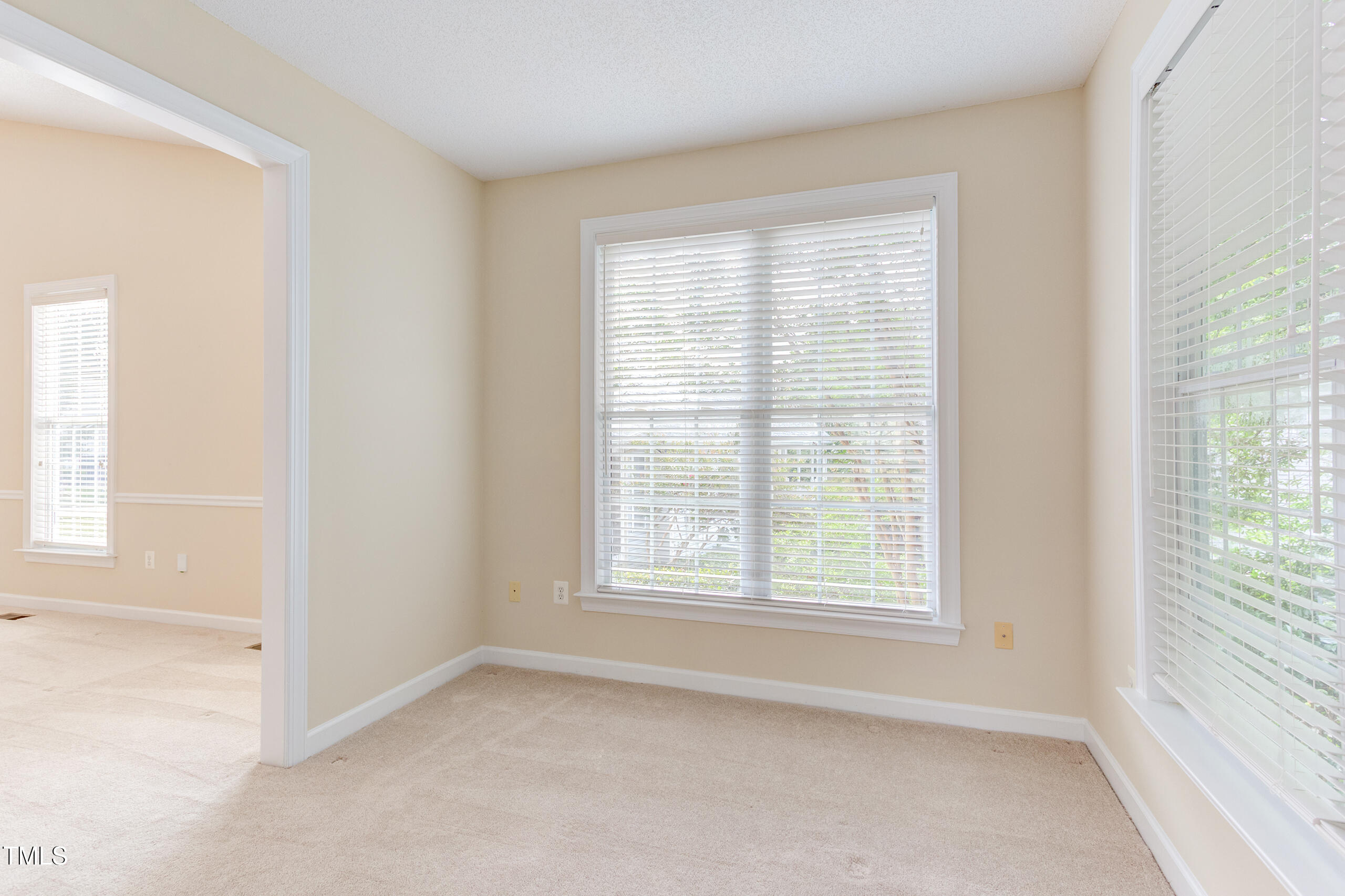 2026 Heritage Pines Drive Property Photo 12