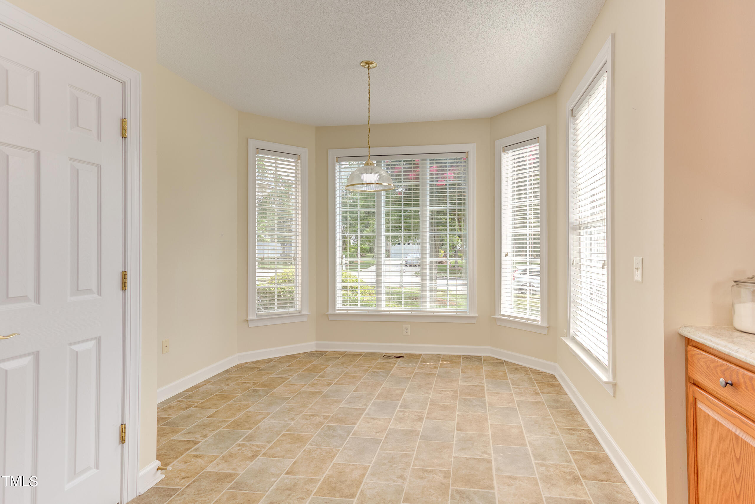 2026 Heritage Pines Drive Property Photo 13
