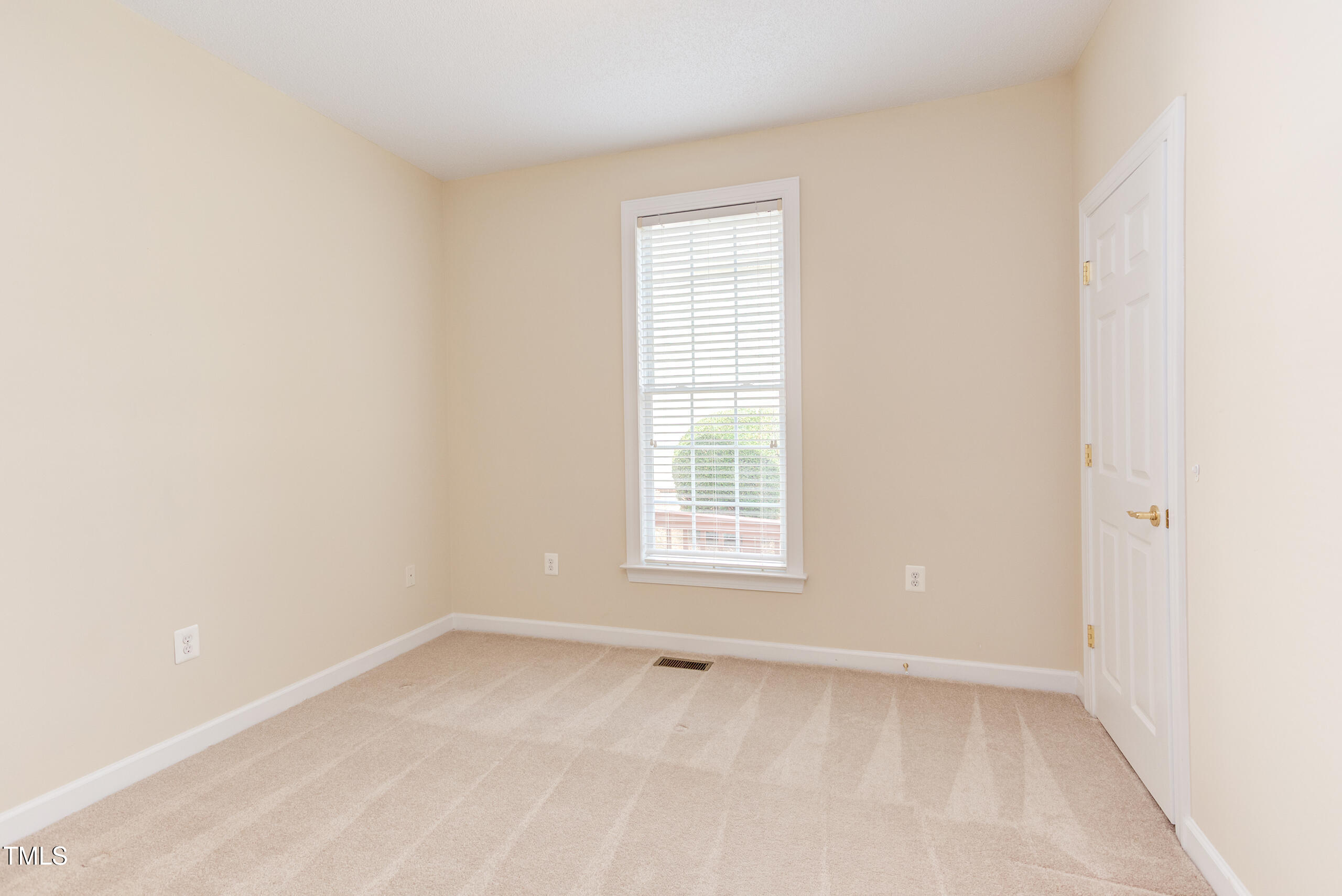 2026 Heritage Pines Drive Property Photo 22
