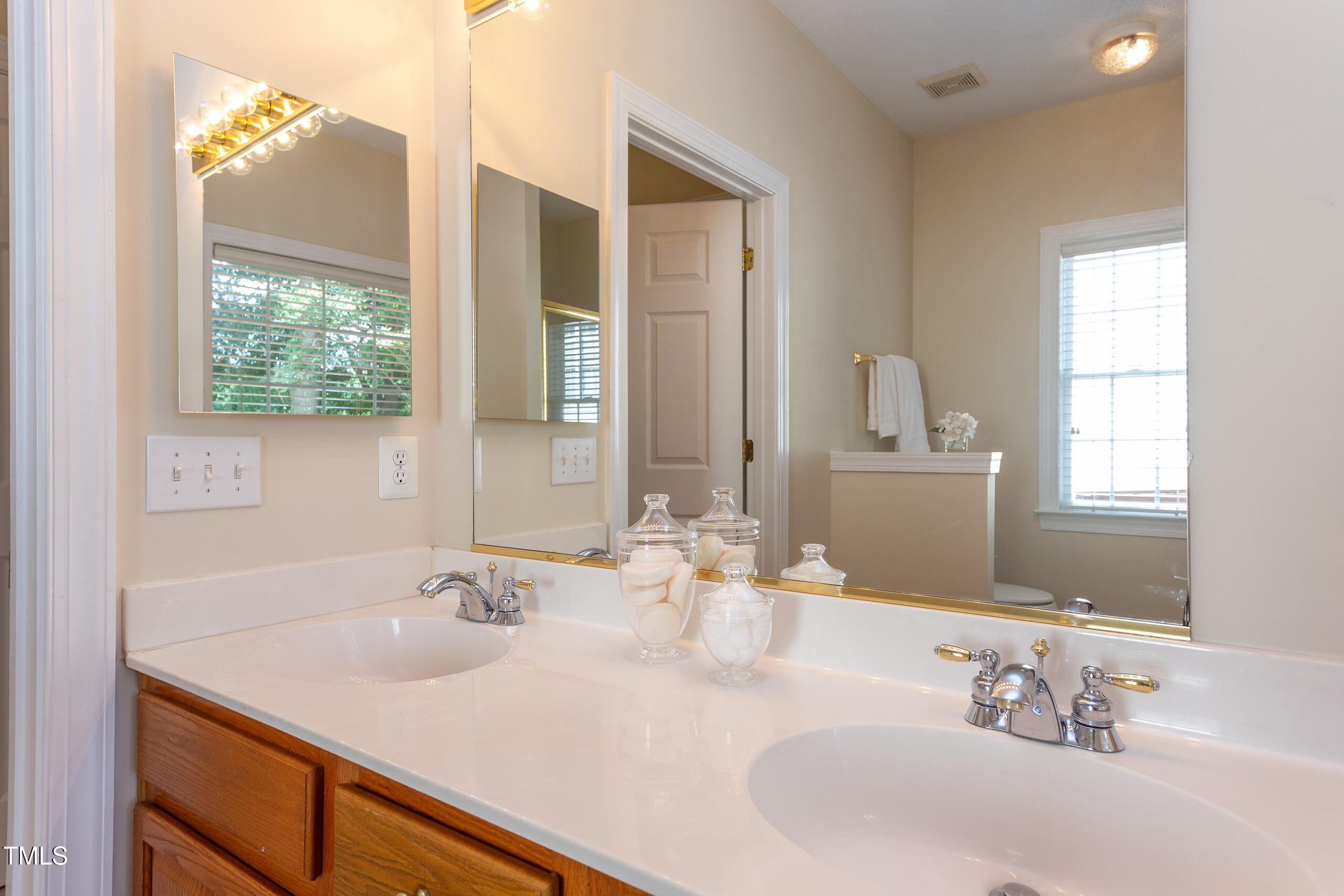 2026 Heritage Pines Drive Property Photo 29