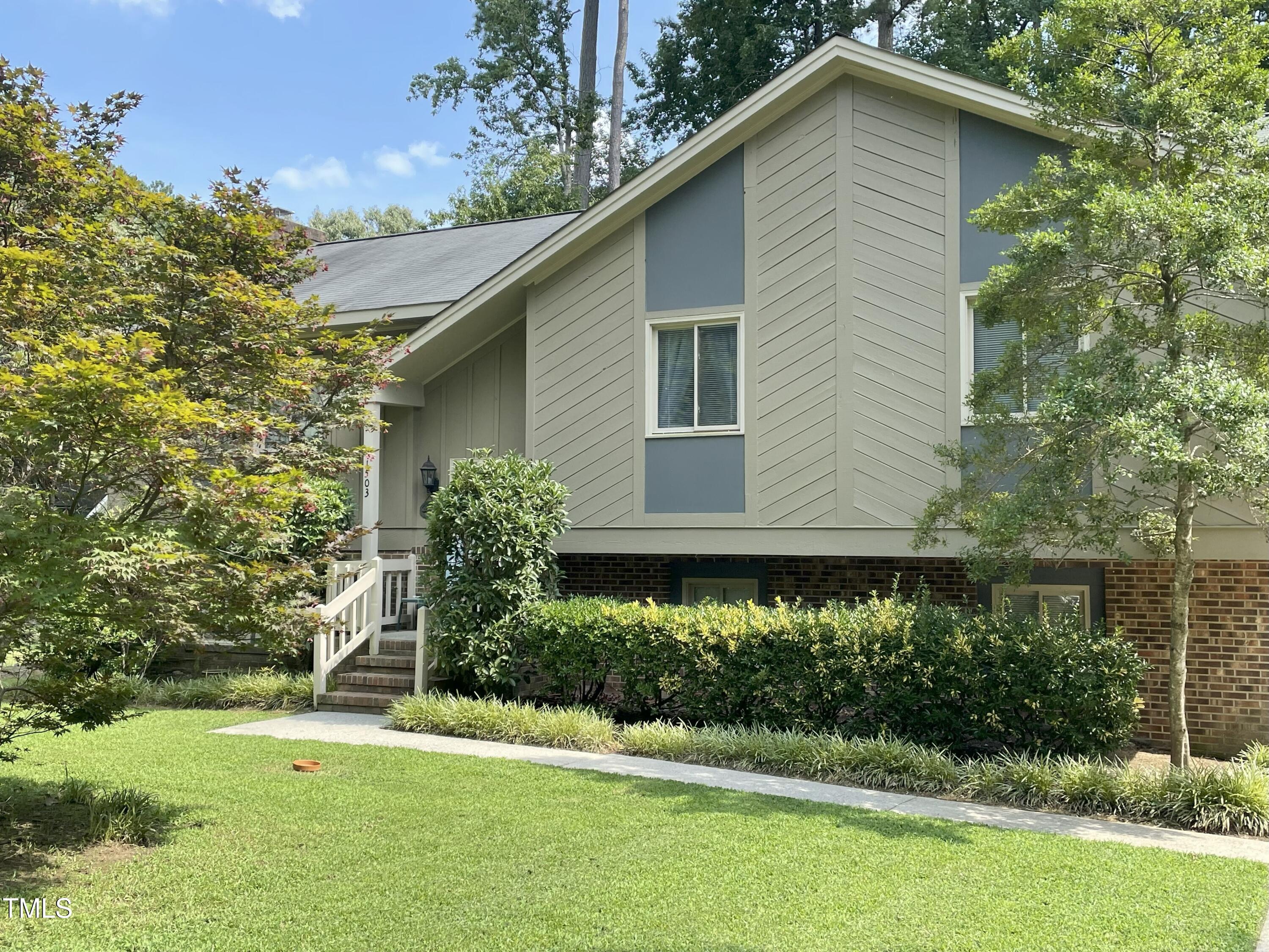 1503 Ainsworth Street Property Photo 1
