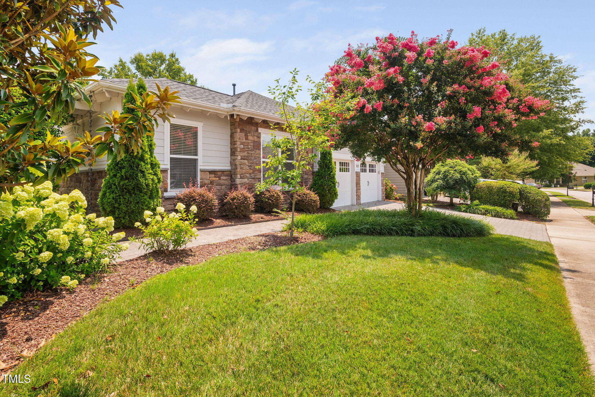 501 Tranquil Sound Drive Property Photo 1