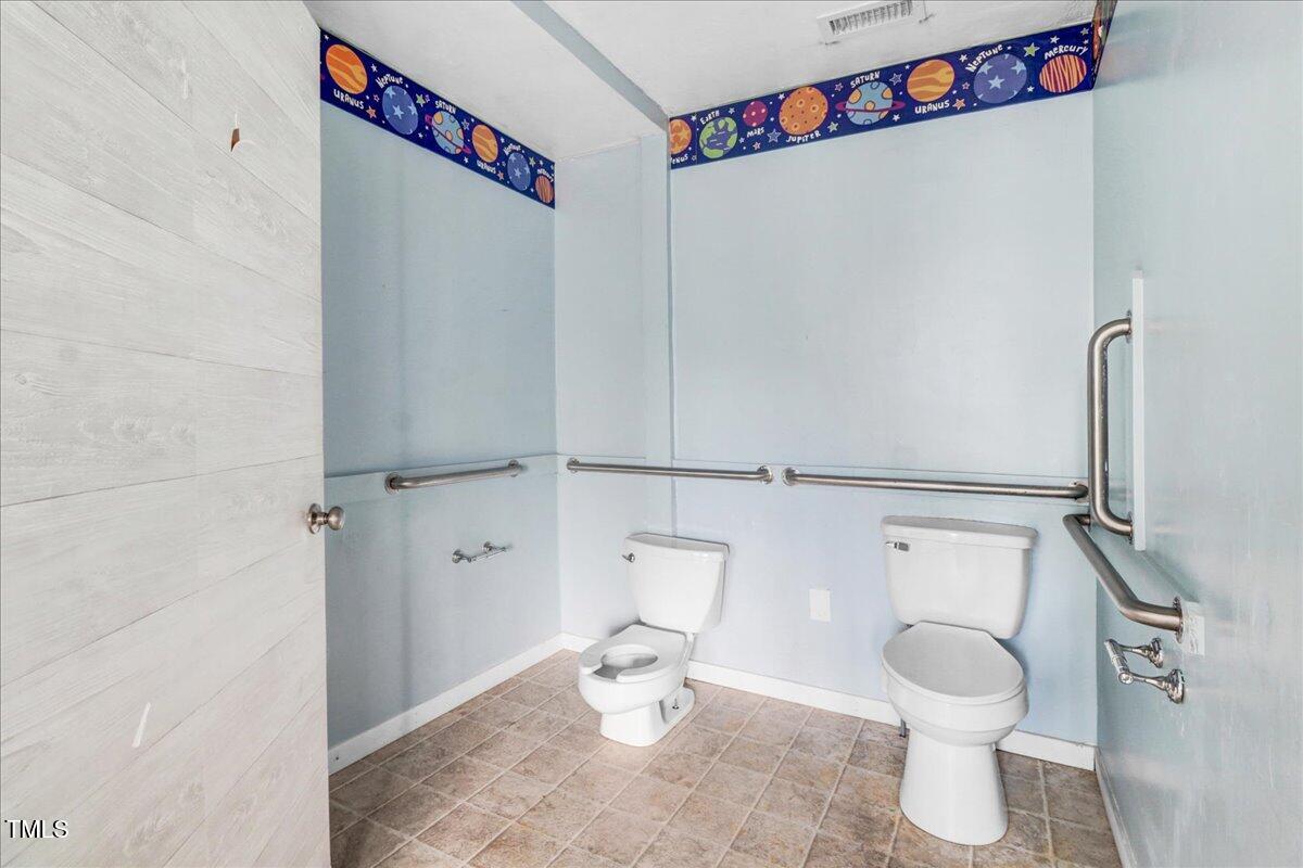 651 N Brightleaf Boulevard Property Photo 27