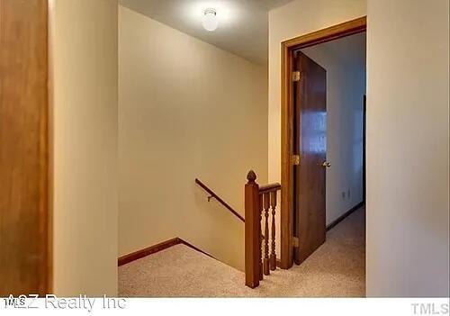 105 Lantern Way Property Photo 4