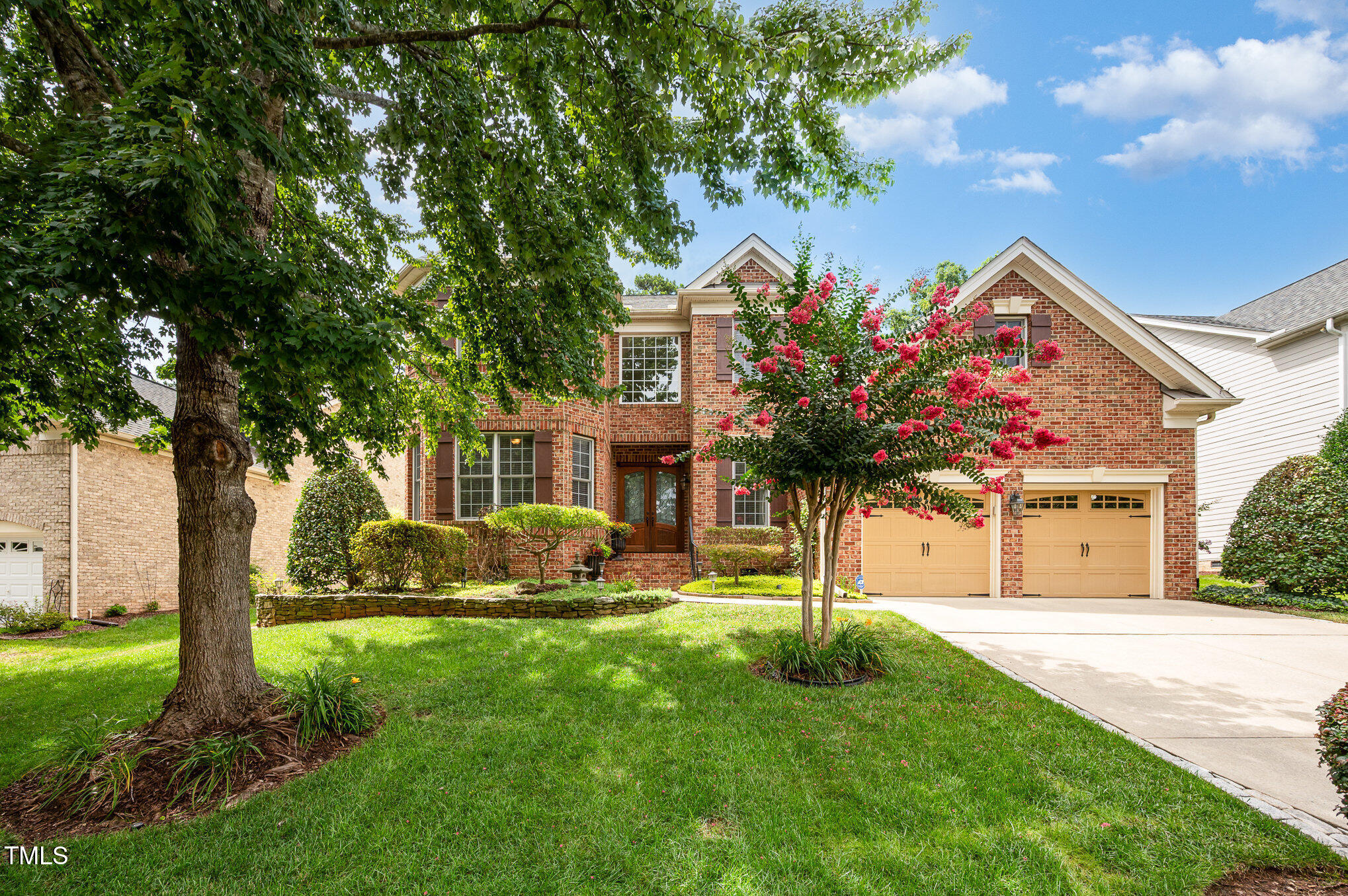 9128 Palm Bay Circle Property Photo 1
