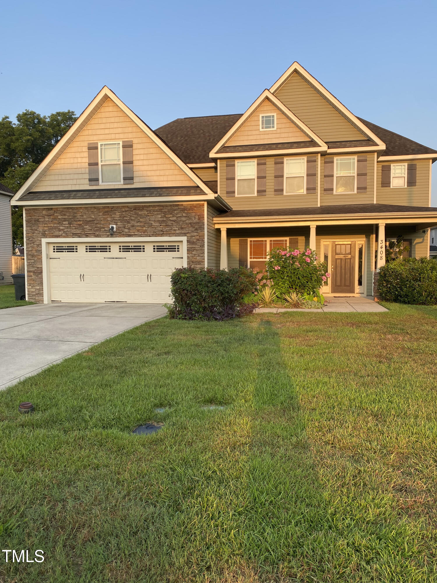3408 Summer Cove Drive Property Photo 1
