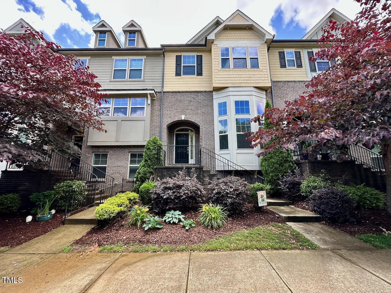 404 Sawcut Lane Property Photo 1