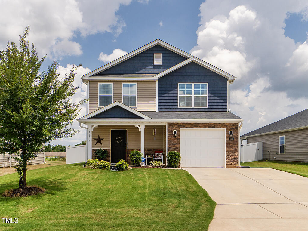 1506 Addison Grace Drive Property Photo 1