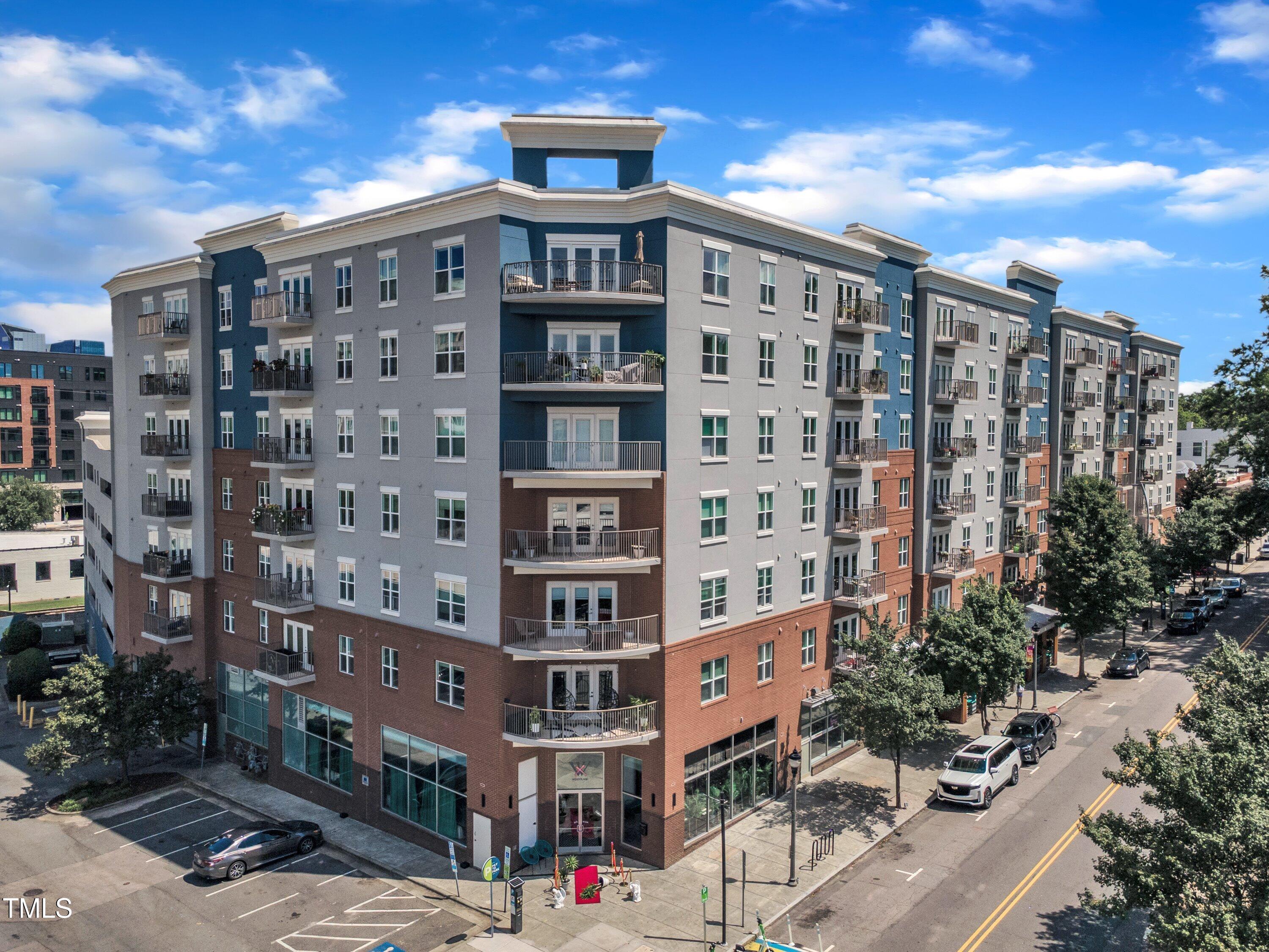 222 Glenwood Avenue # 416 Property Photo 1