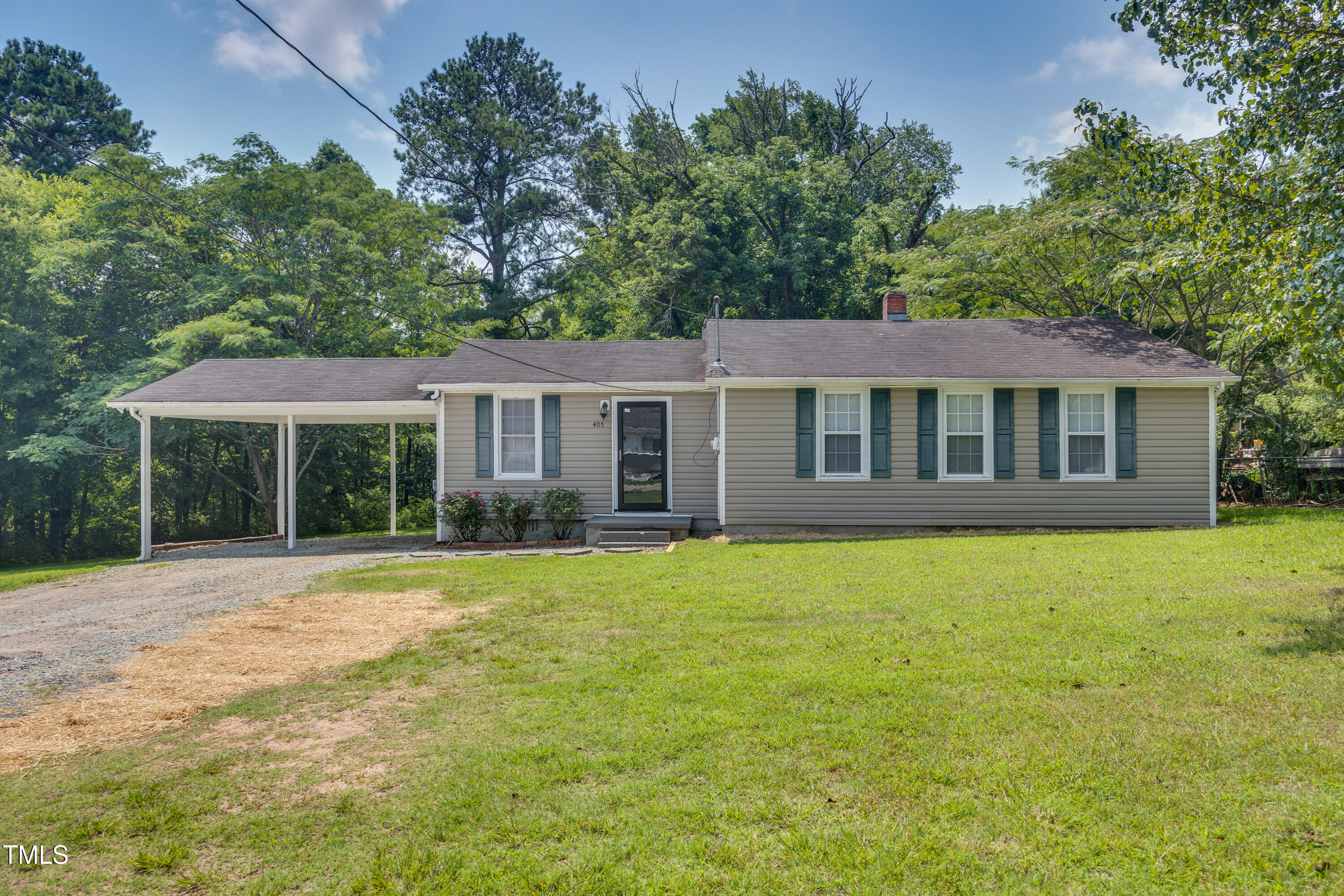 405 S Mineral Springs Road Property Photo 1
