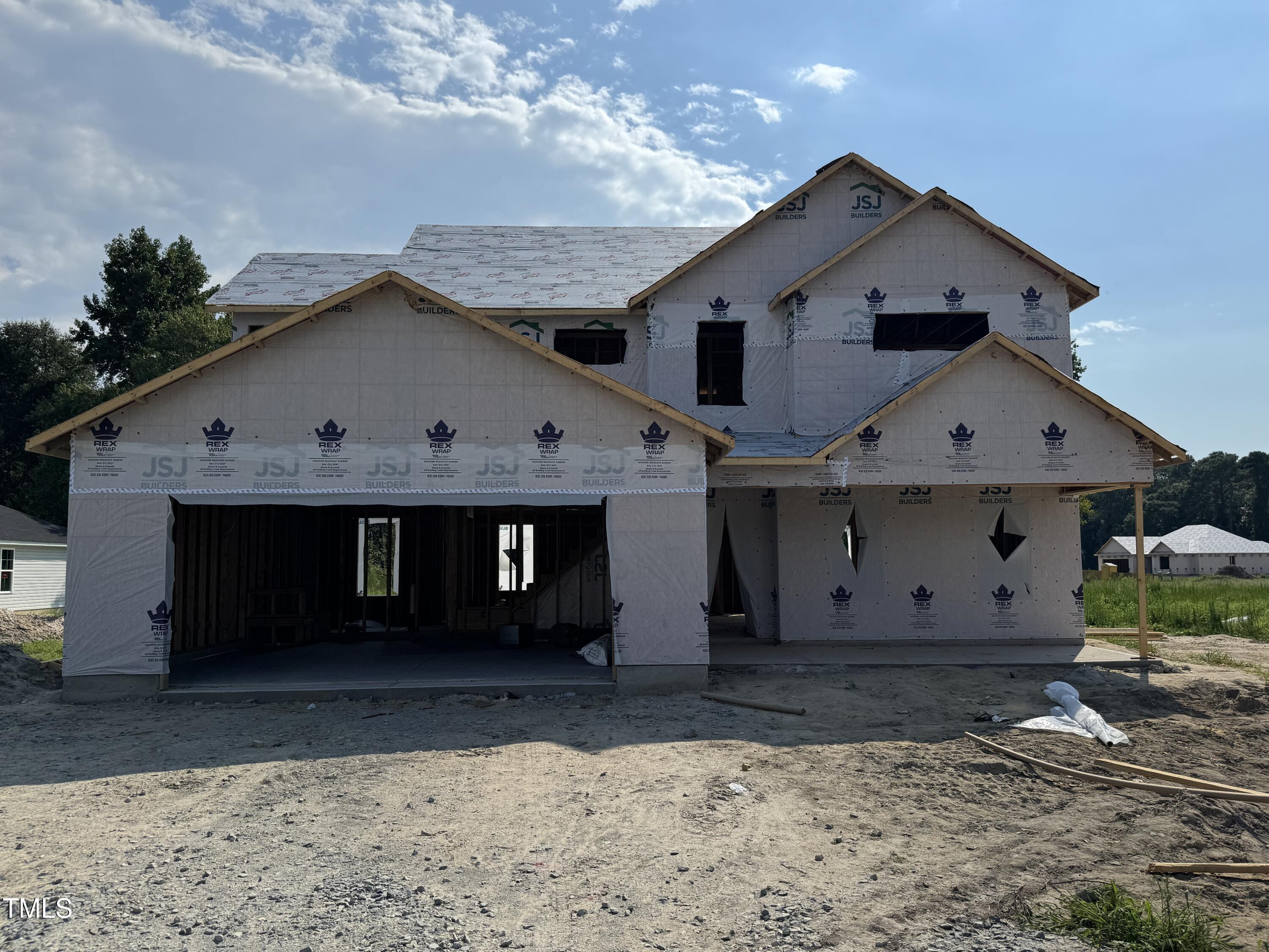 102 Twin Pines Court Property Photo 1
