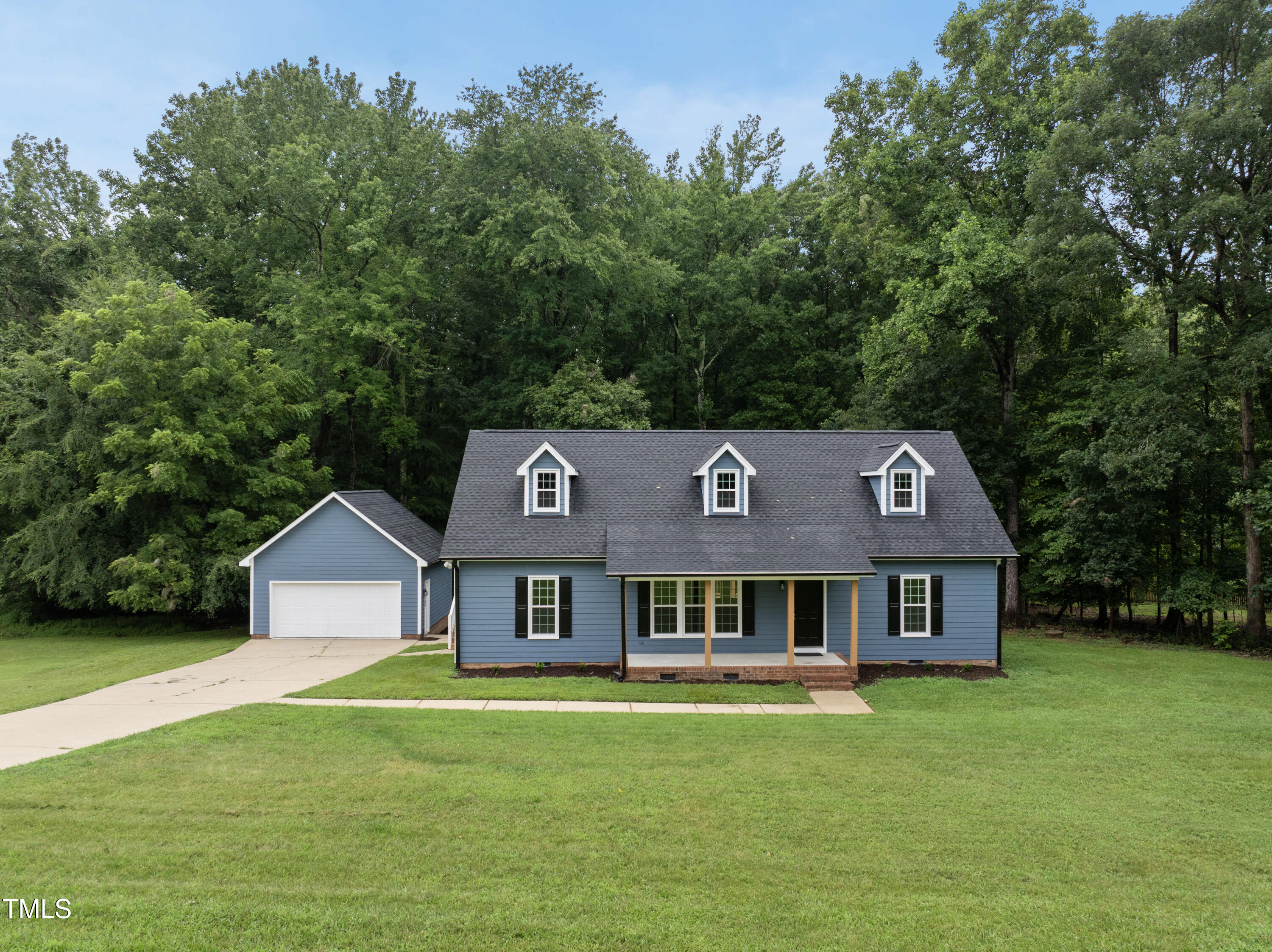 21 Blazing Star Lane Property Photo 1