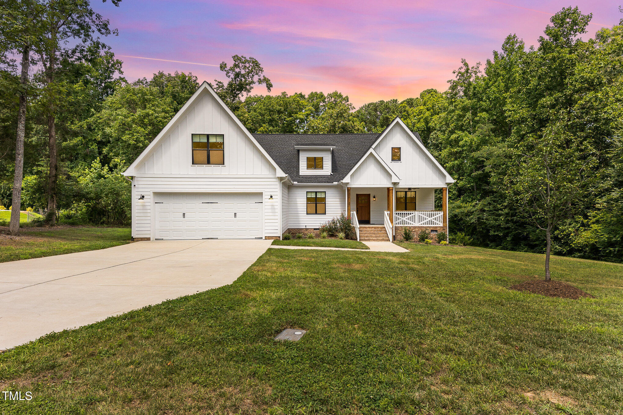 2412 Windy Hill Road Property Photo 1