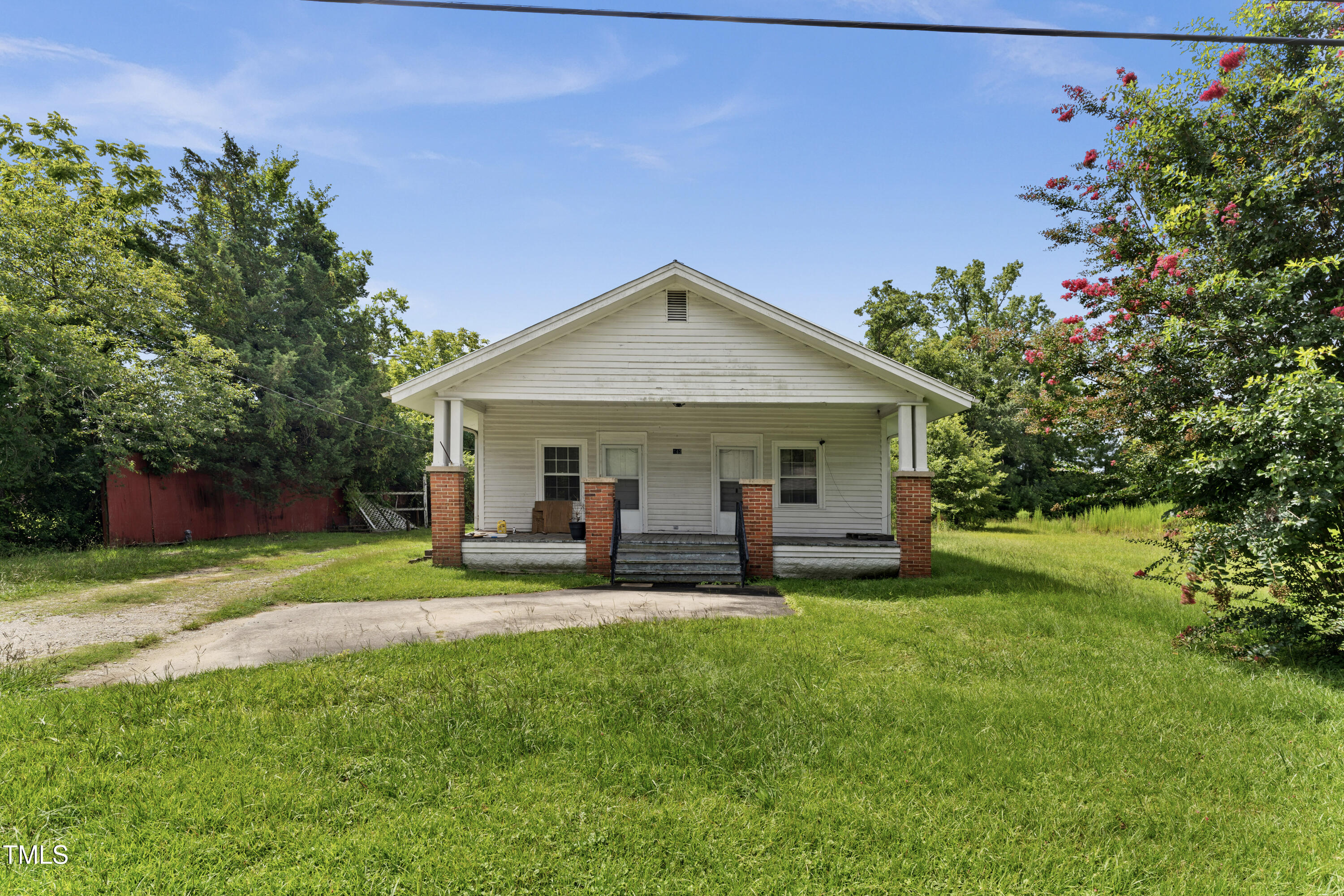 447 W Main Street Property Photo 1